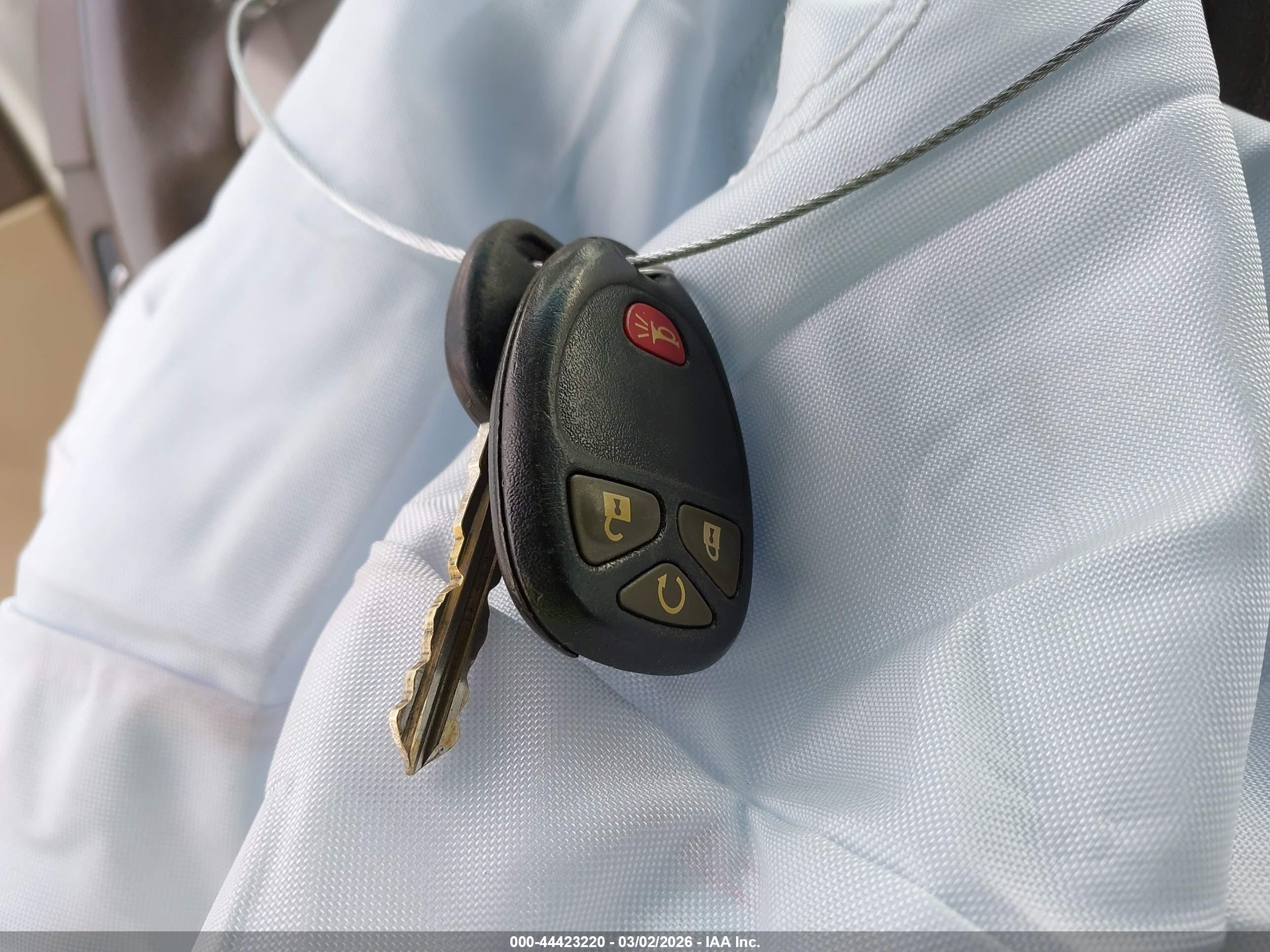CHEVROLET AVALANCHE image 11