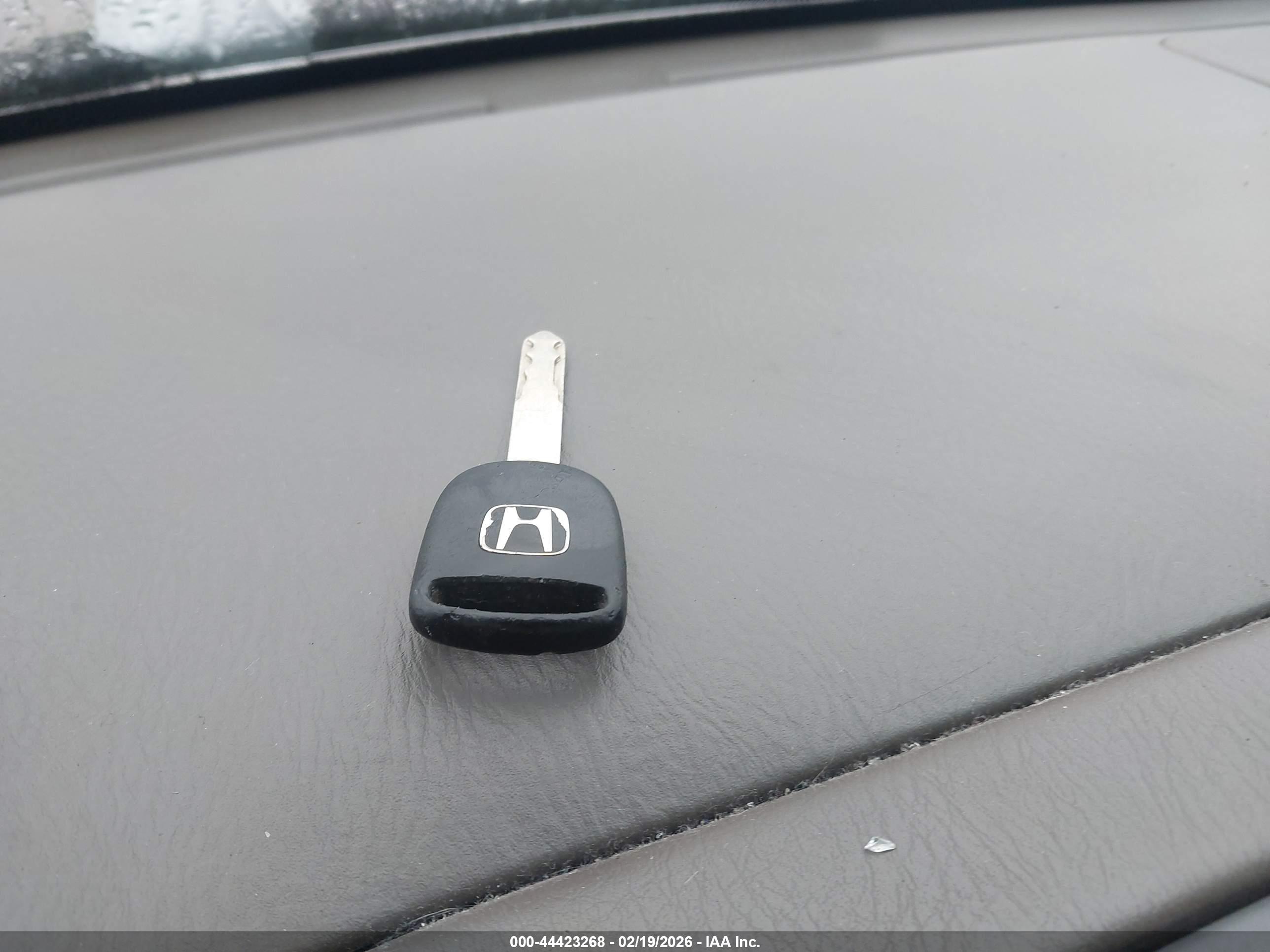 HONDA CIVIC image 11