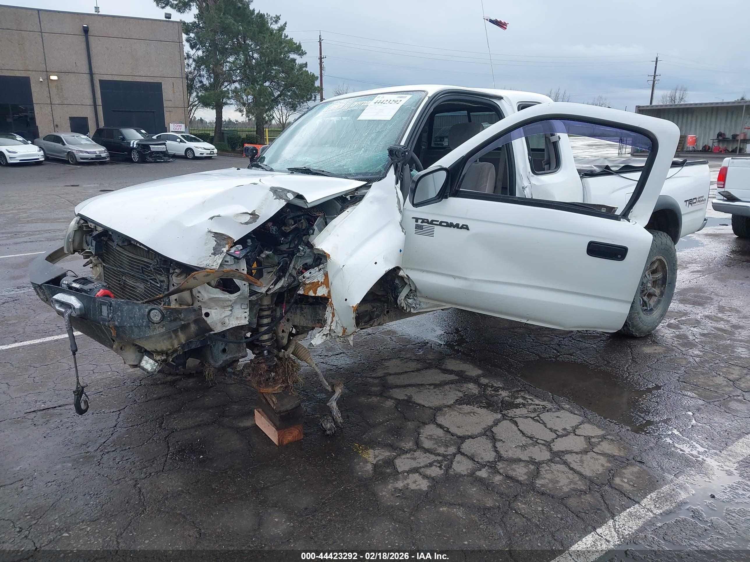 TOYOTA TACOMA image 2