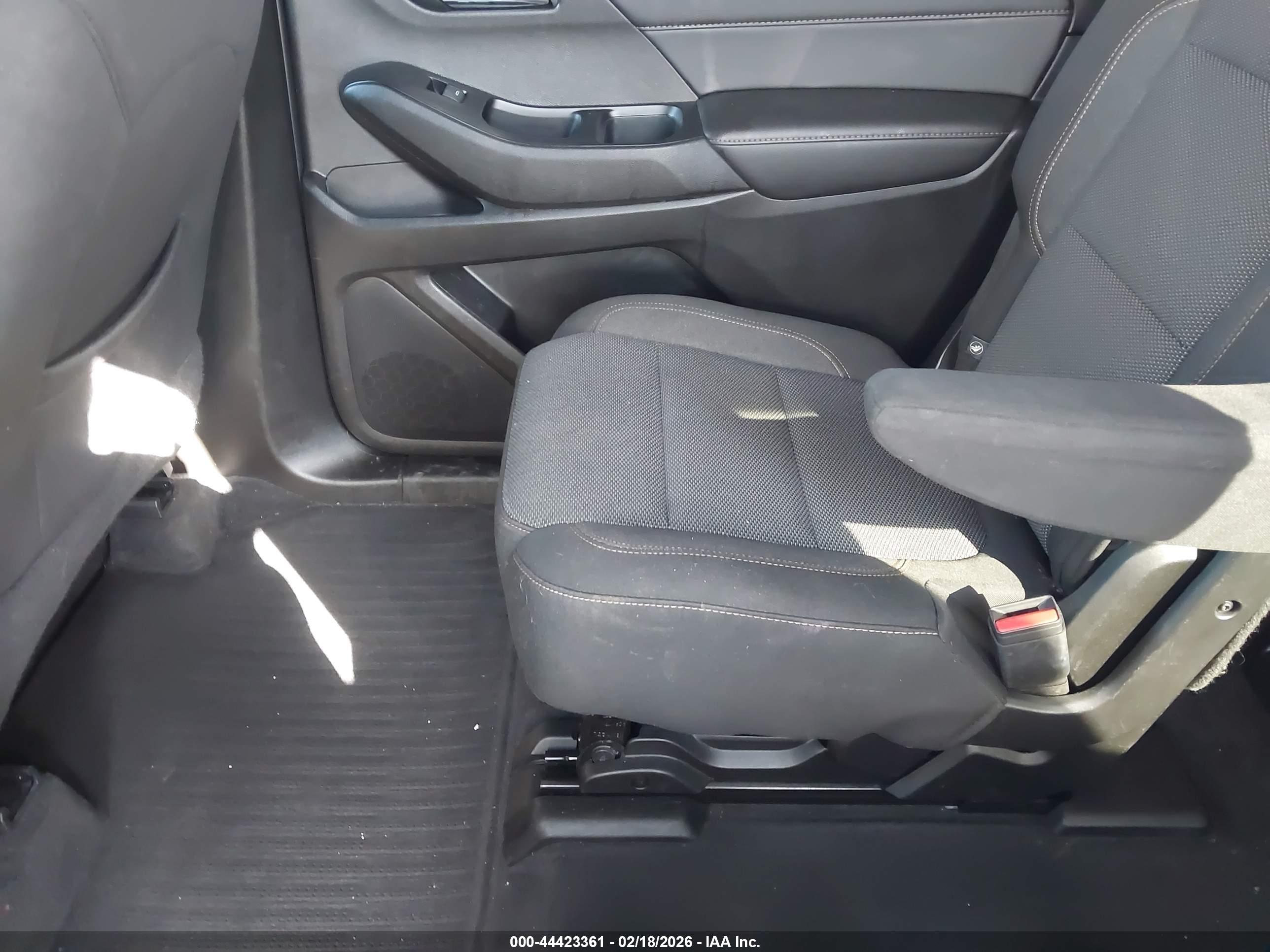 CHEVROLET TRAVERSE image 8