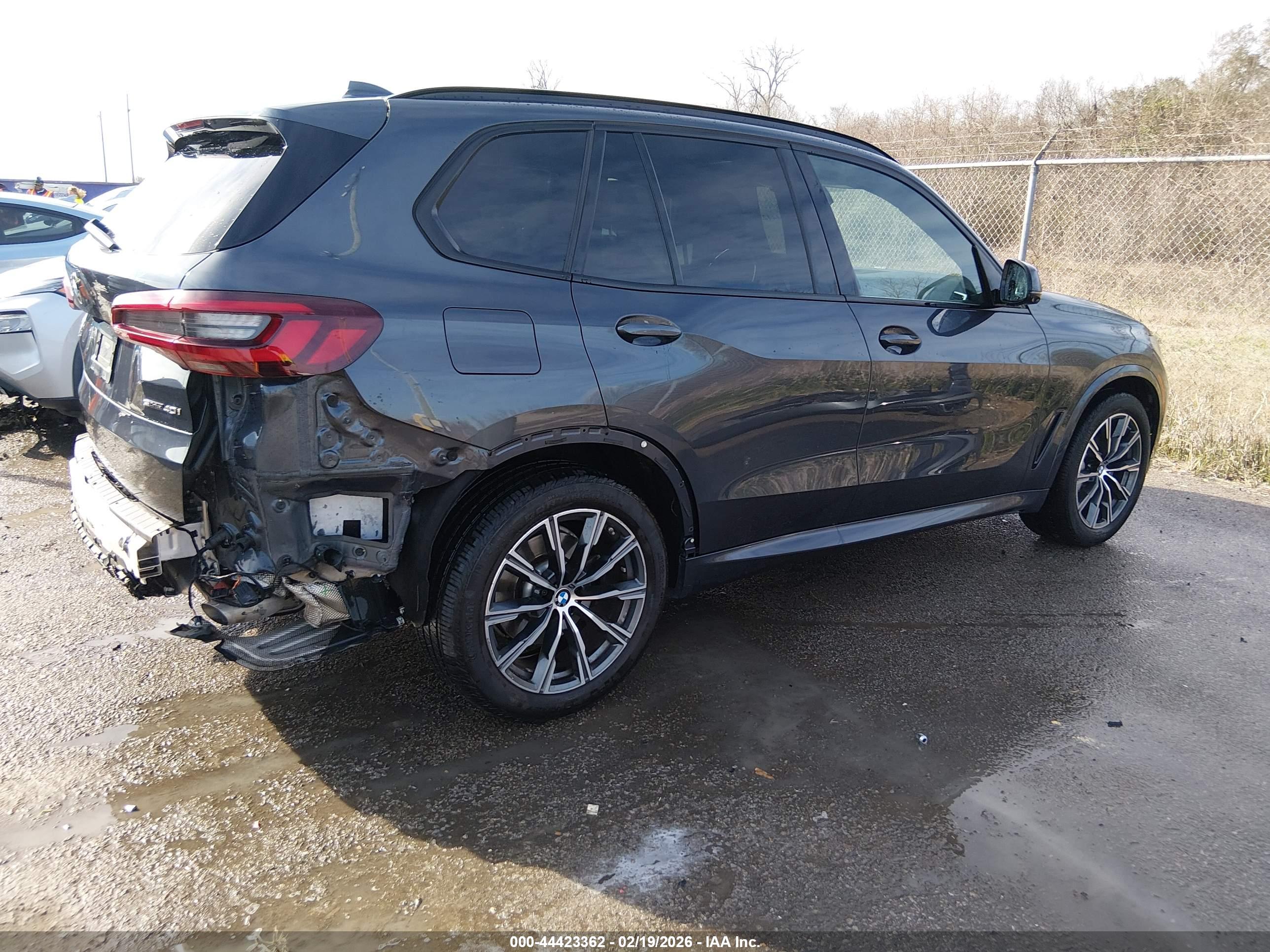 BMW X5 image 4