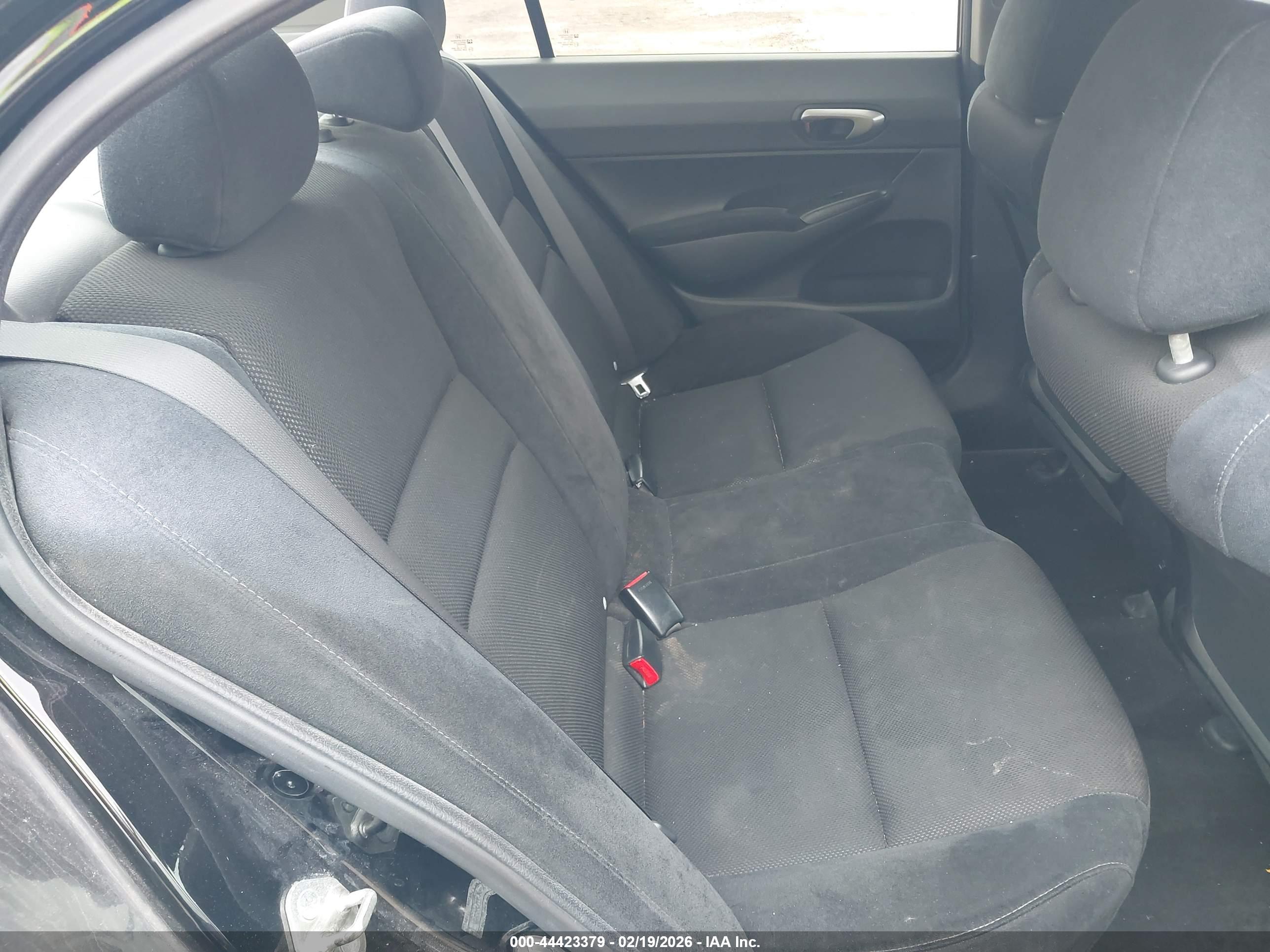 HONDA CIVIC image 8