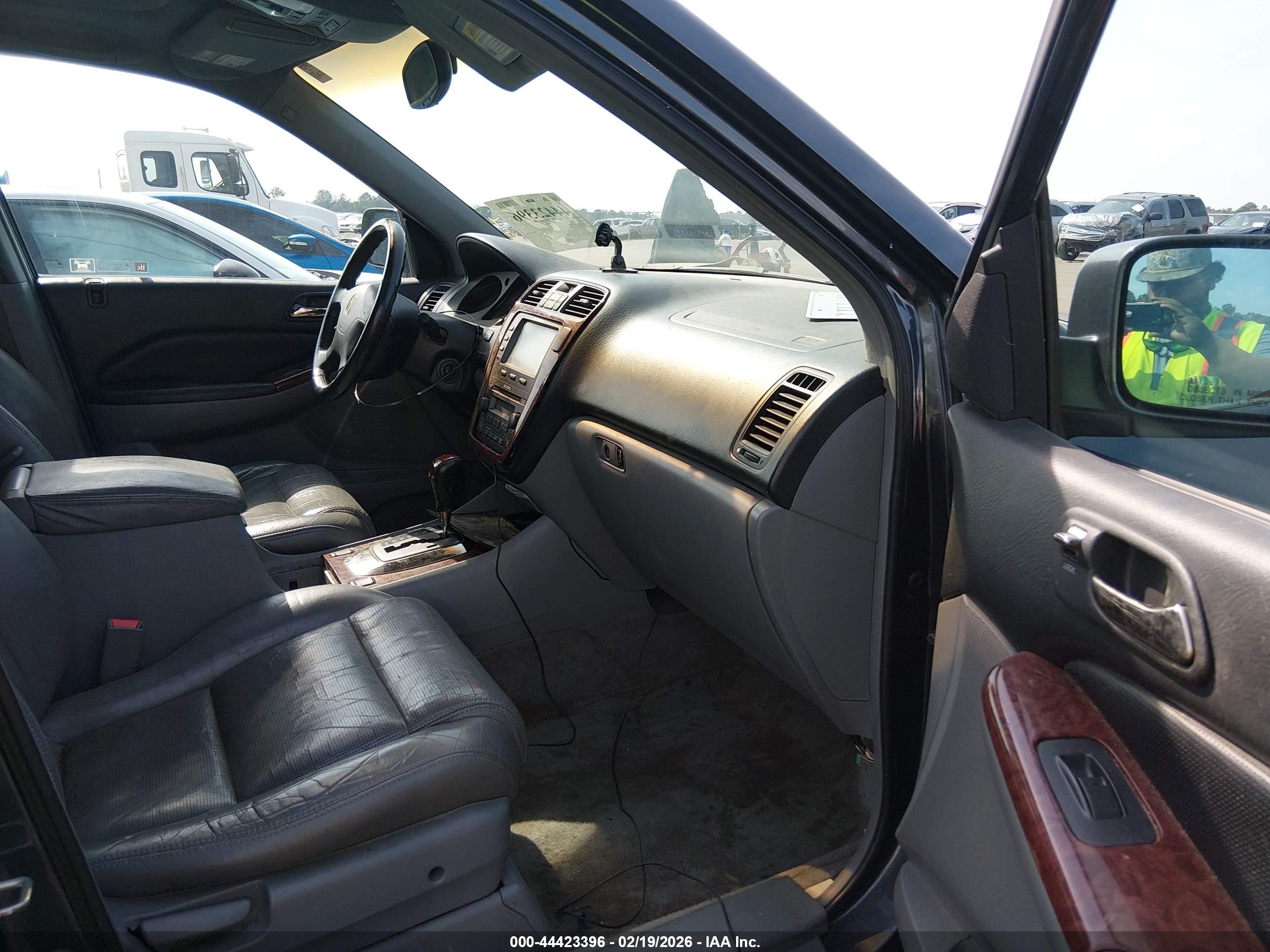 ACURA MDX image 5