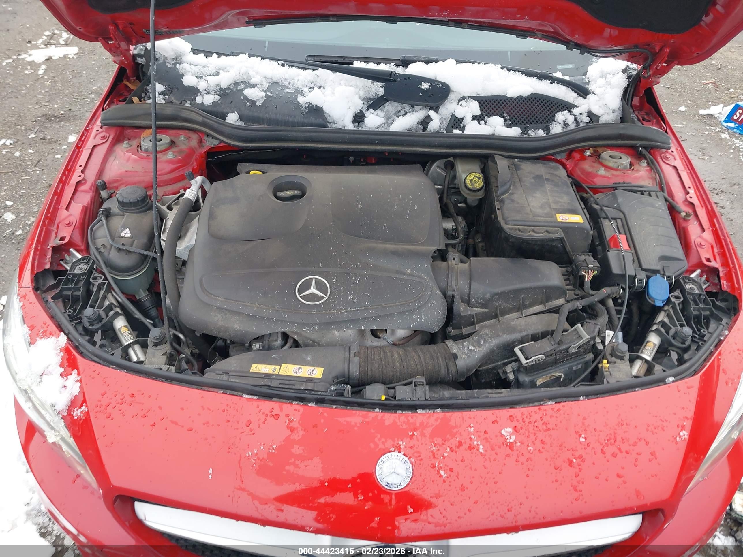 MERCEDES-BENZ CLA image 10