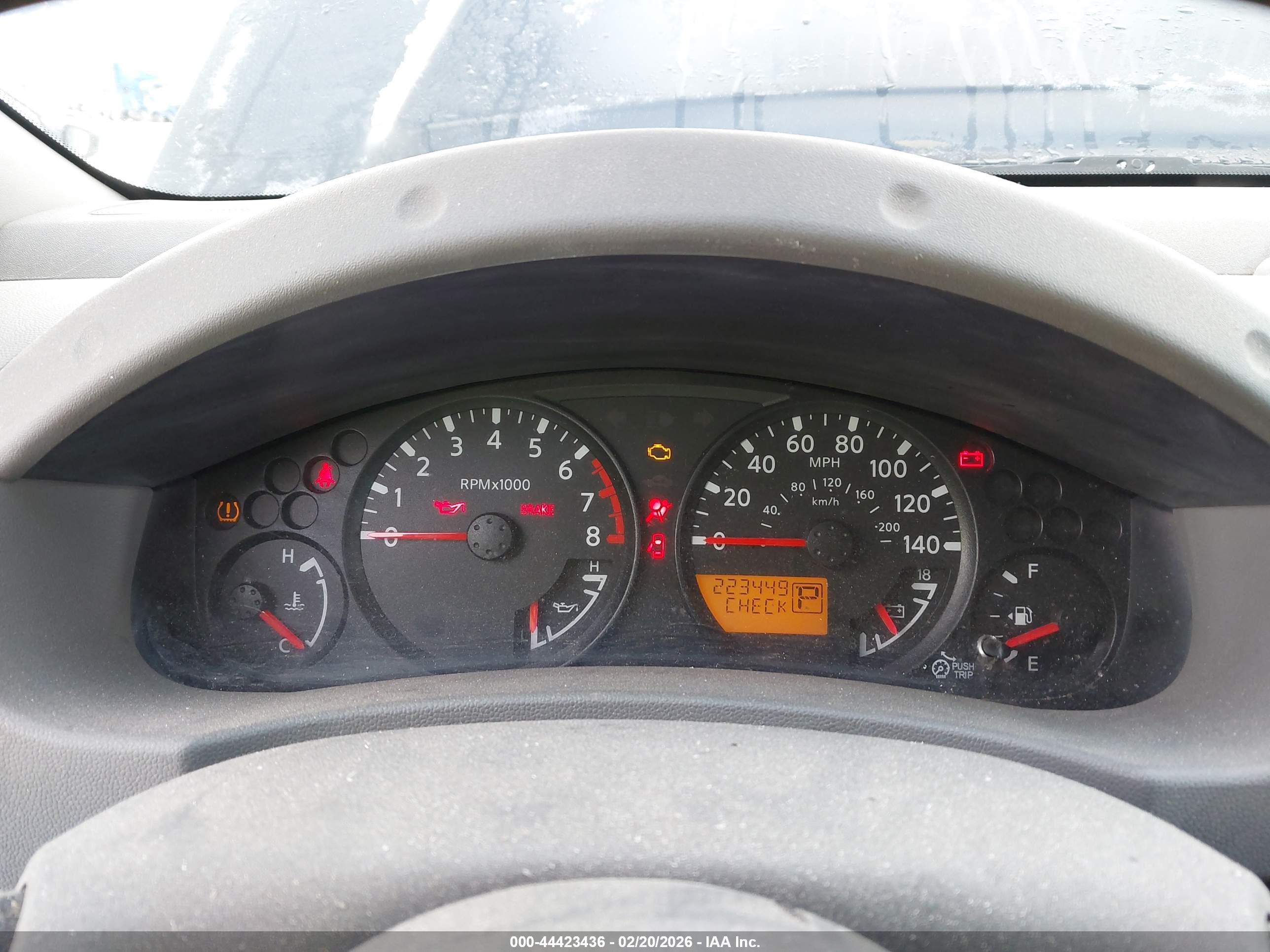 NISSAN FRONTIER image 7