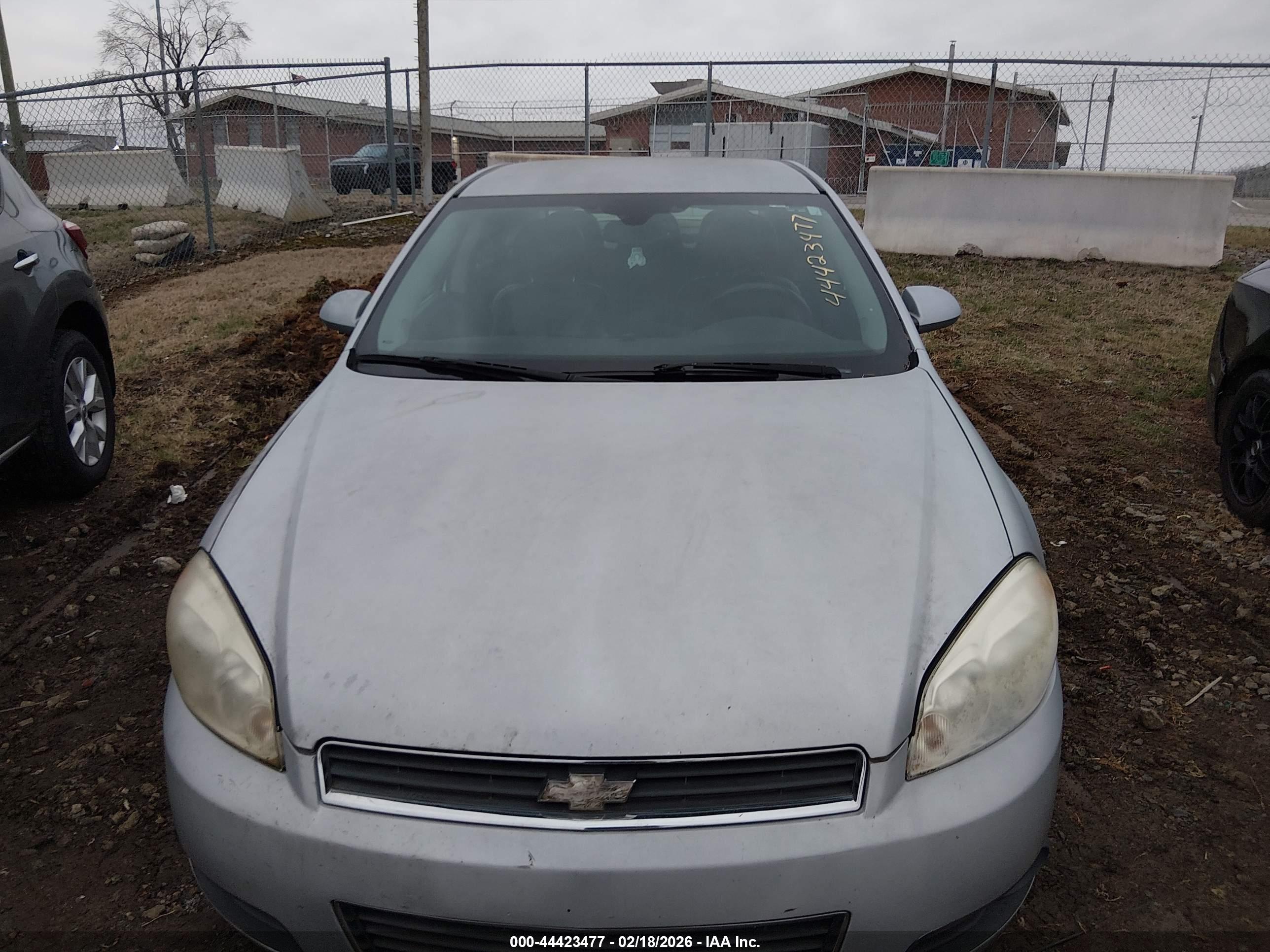 CHEVROLET IMPALA image 6