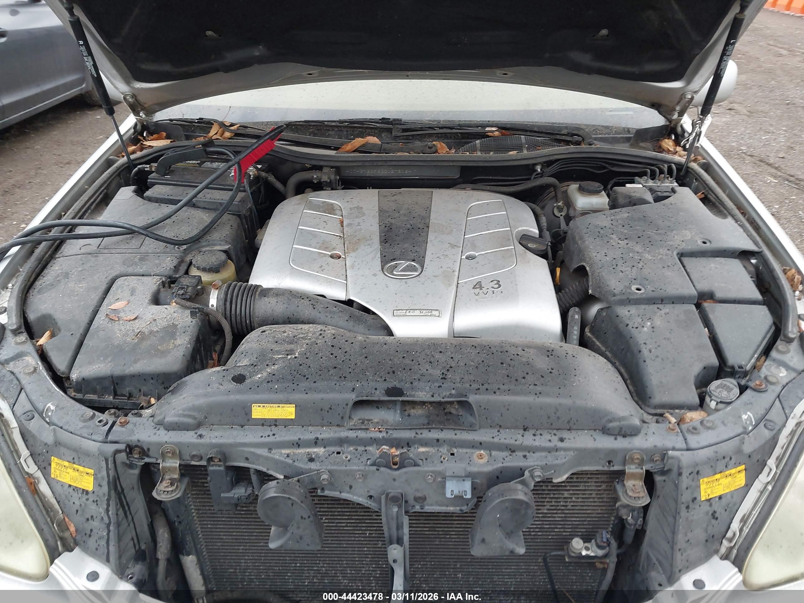 LEXUS LS image 10
