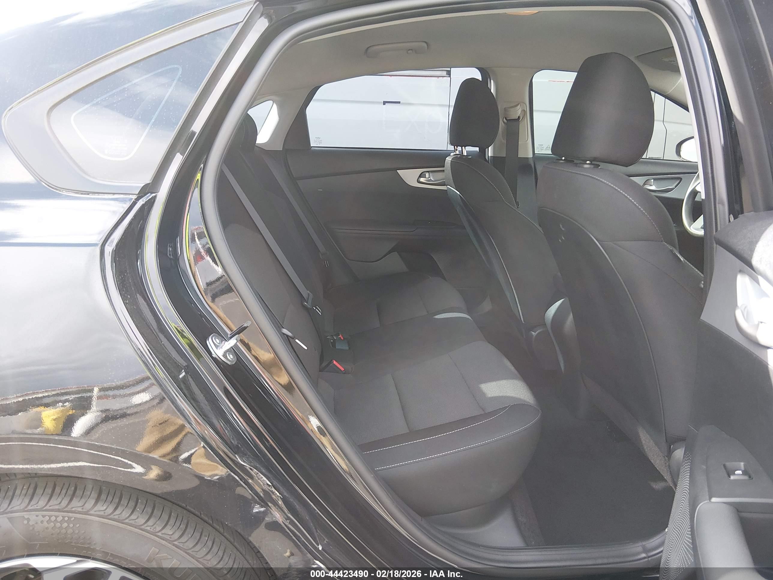 KIA FORTE image 8