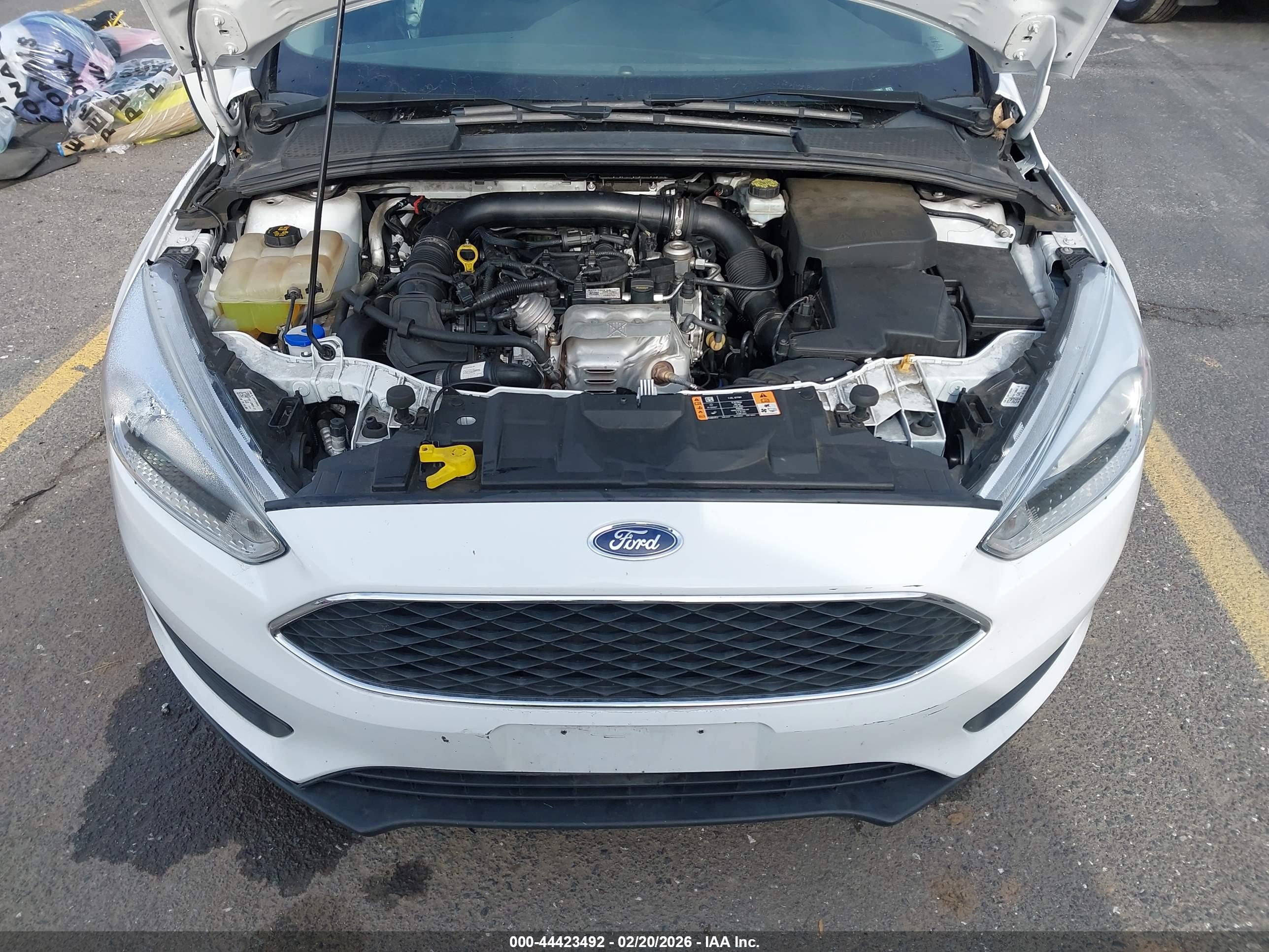 FORD FOCUS image 10