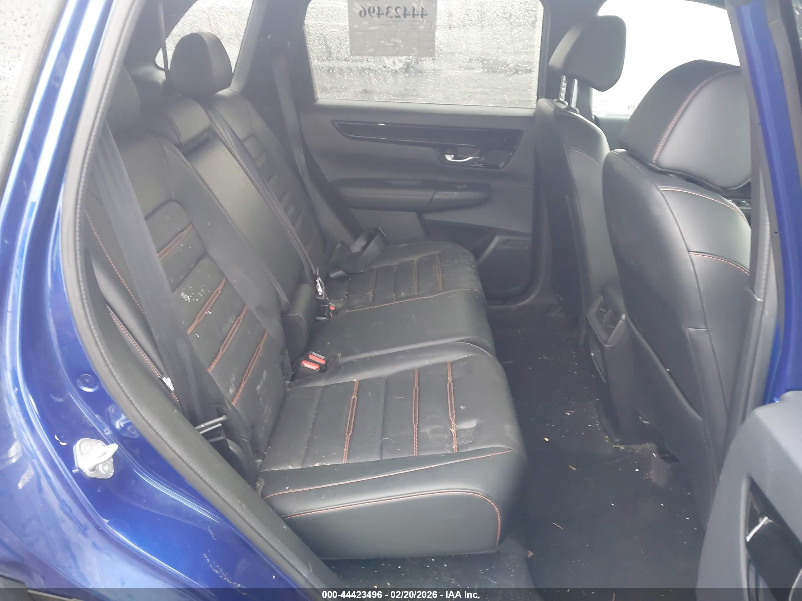 HONDA CR-V image 8