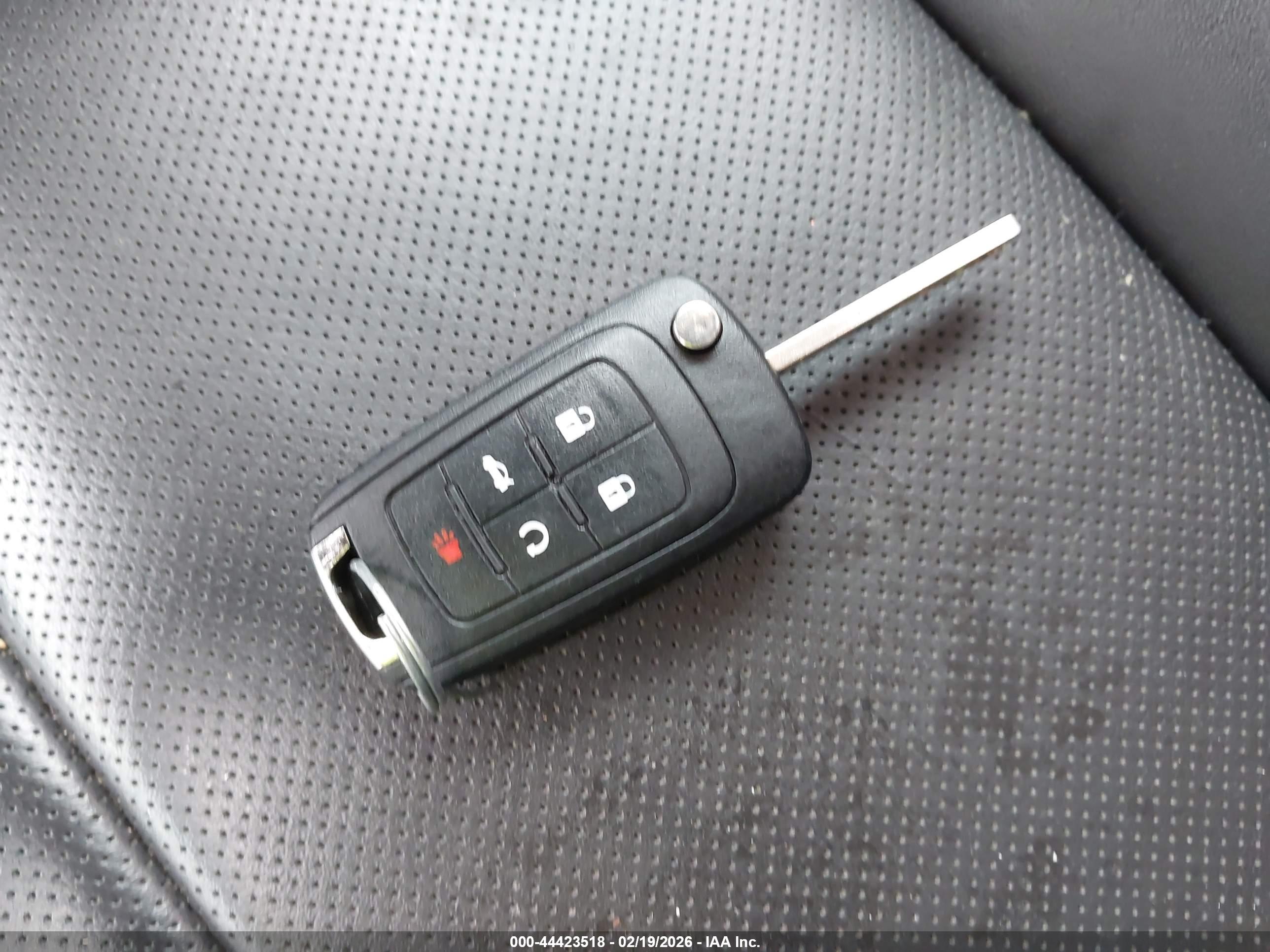 GMC TERRAIN image 11