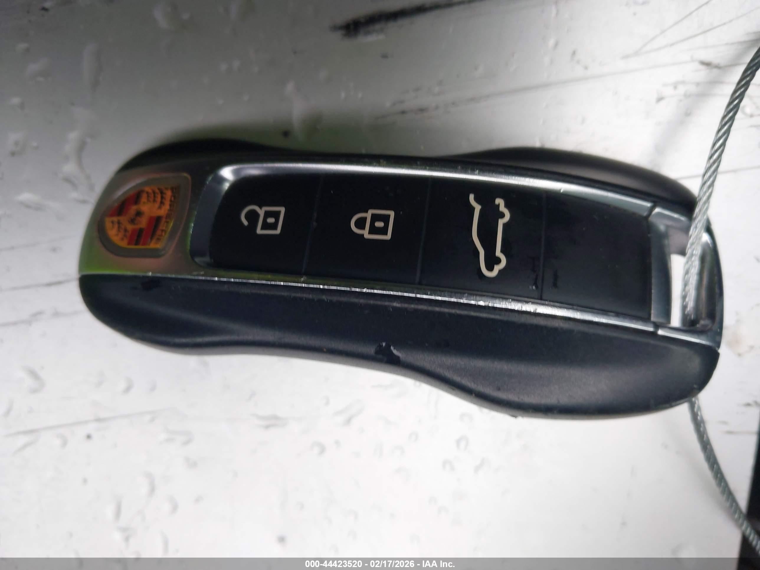 PORSCHE CAYENNE image 11