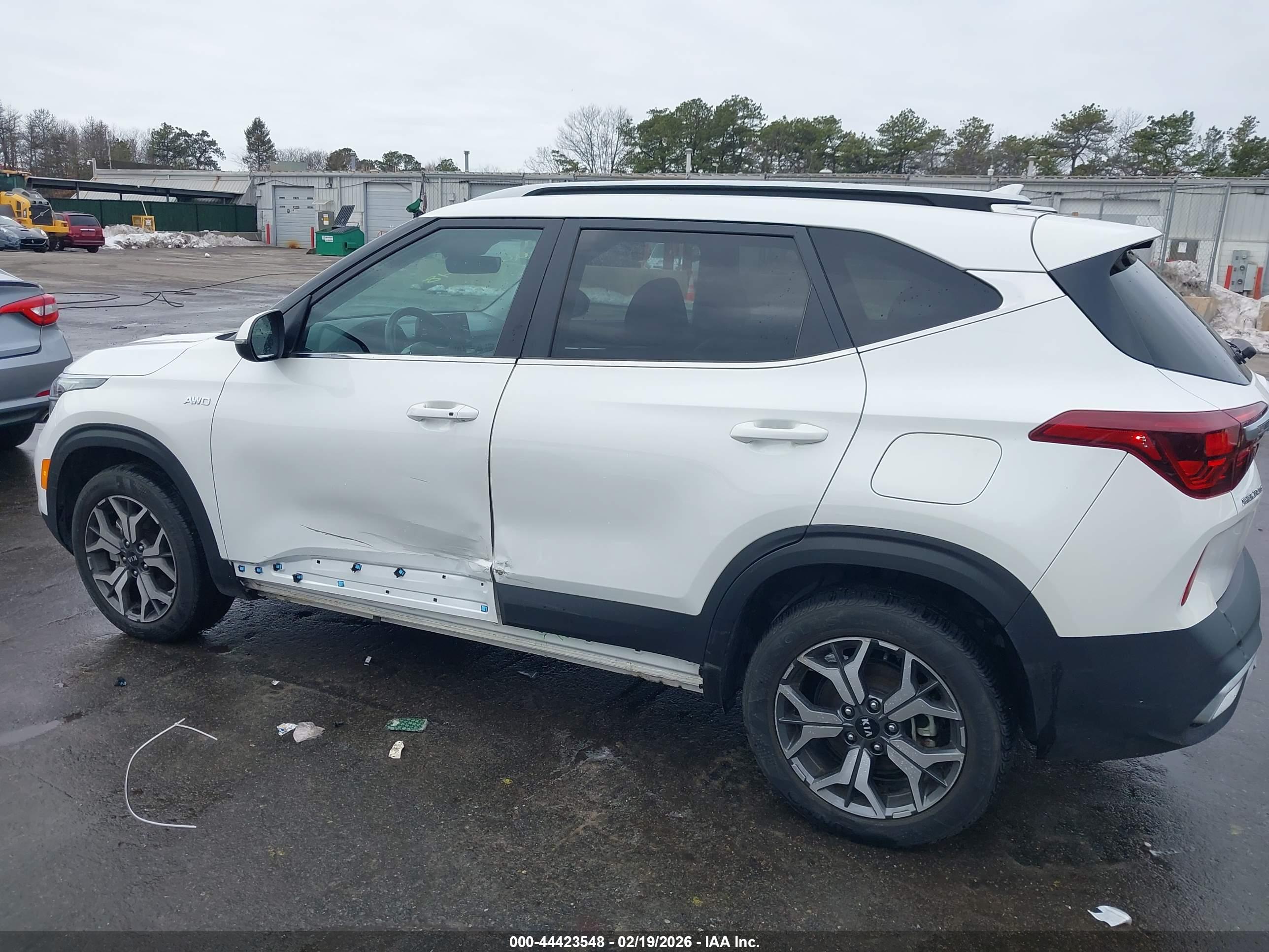 KIA SELTOS image 6
