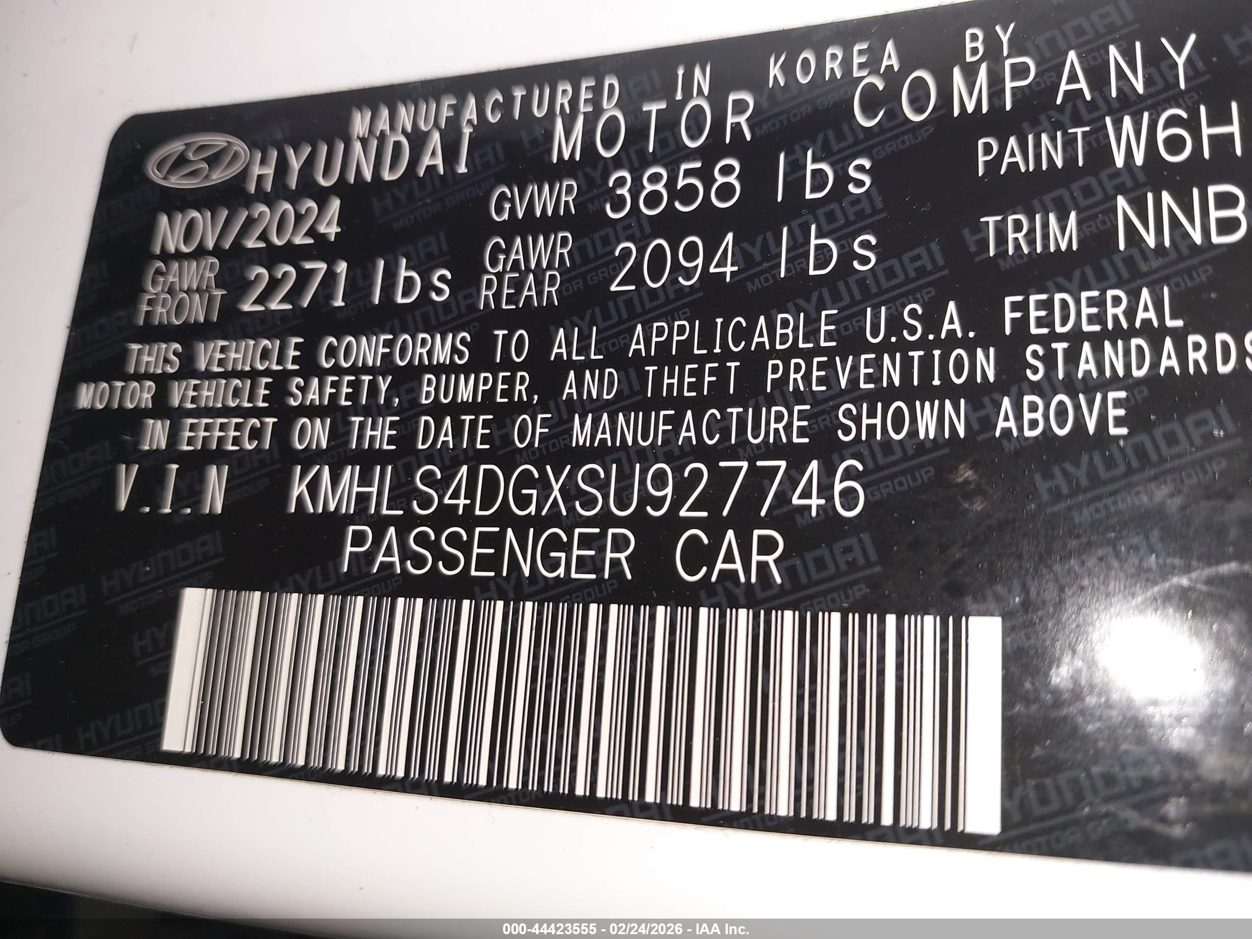 HYUNDAI ELANTRA image 9