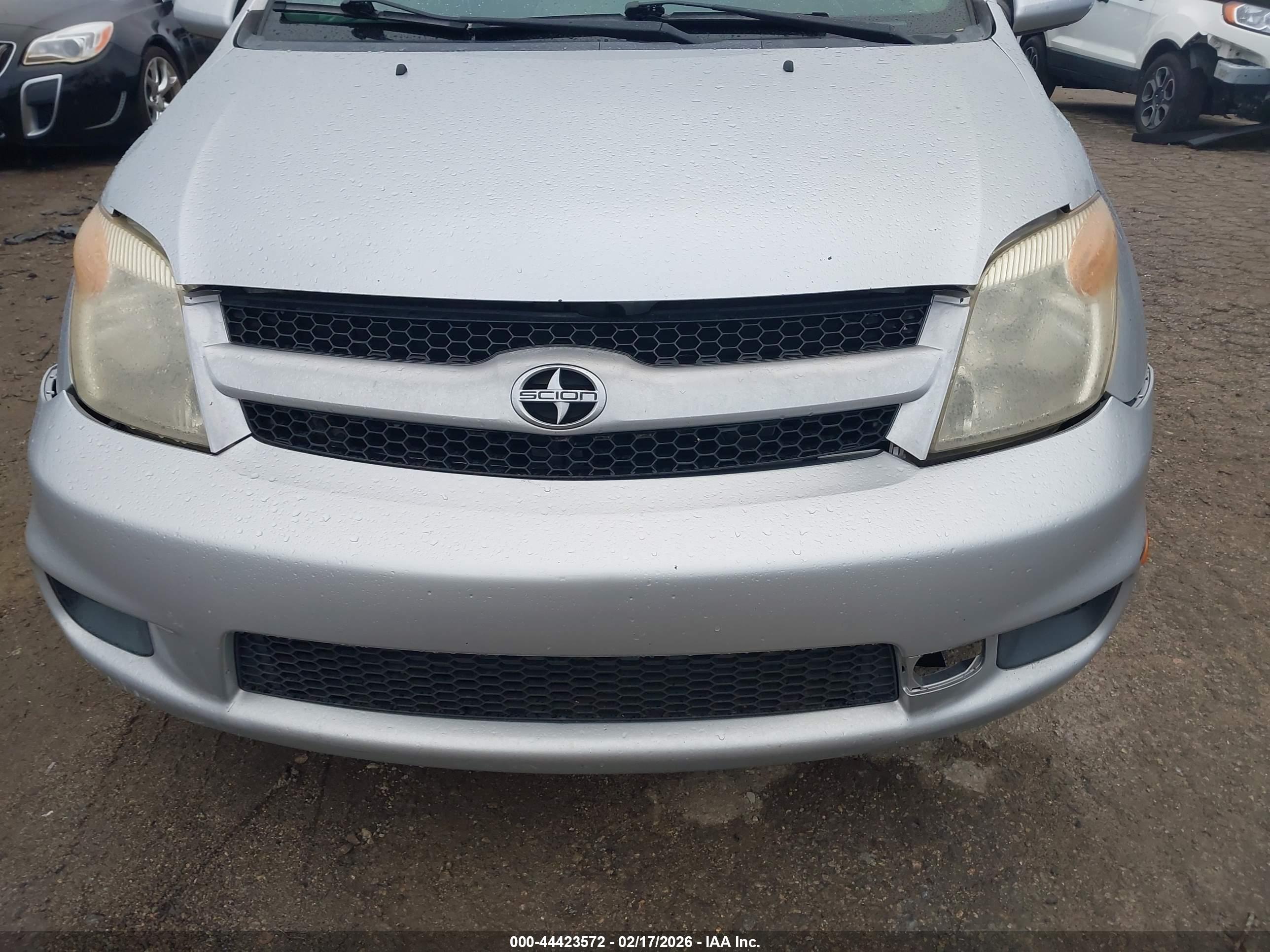 SCION XA image 6