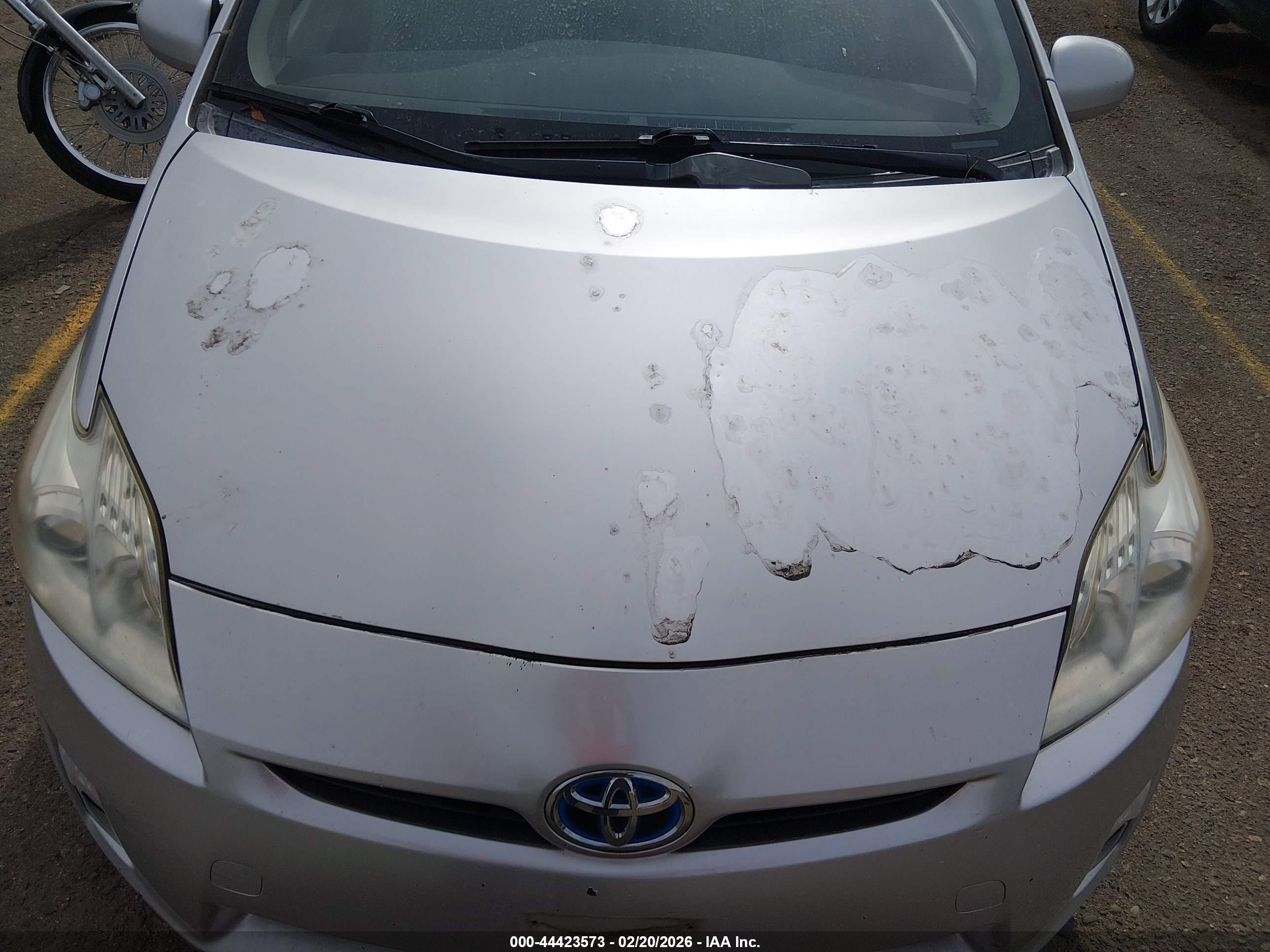 TOYOTA PRIUS image 6