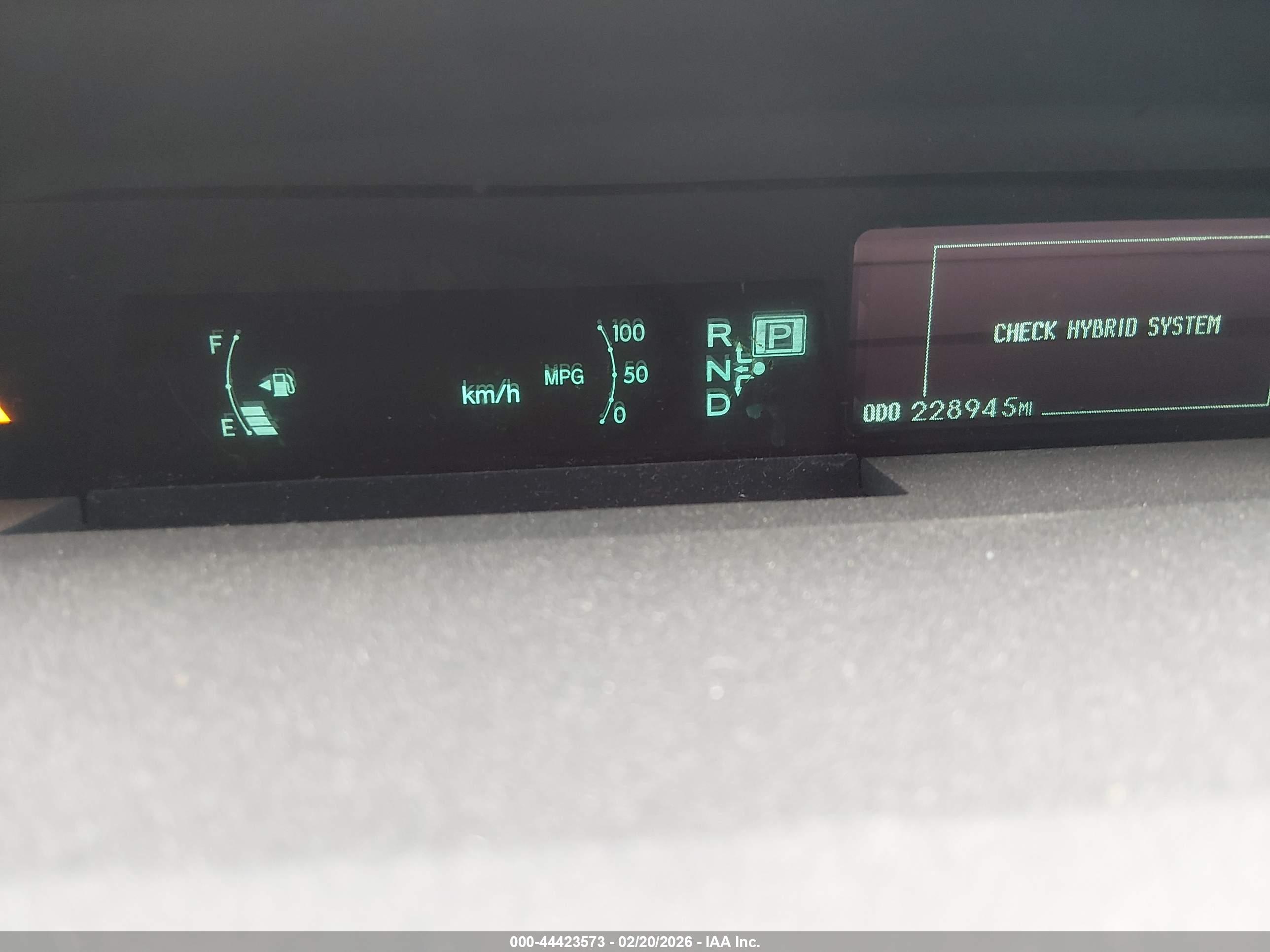TOYOTA PRIUS image 7
