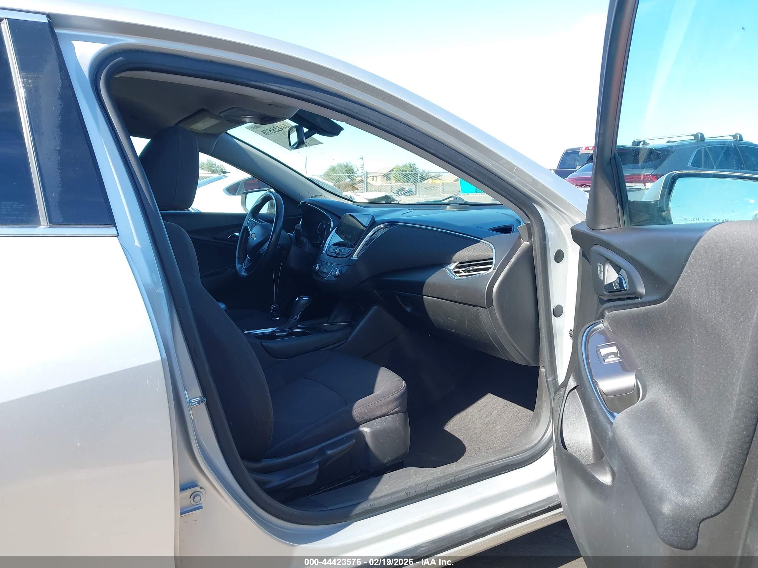 CHEVROLET MALIBU image 5