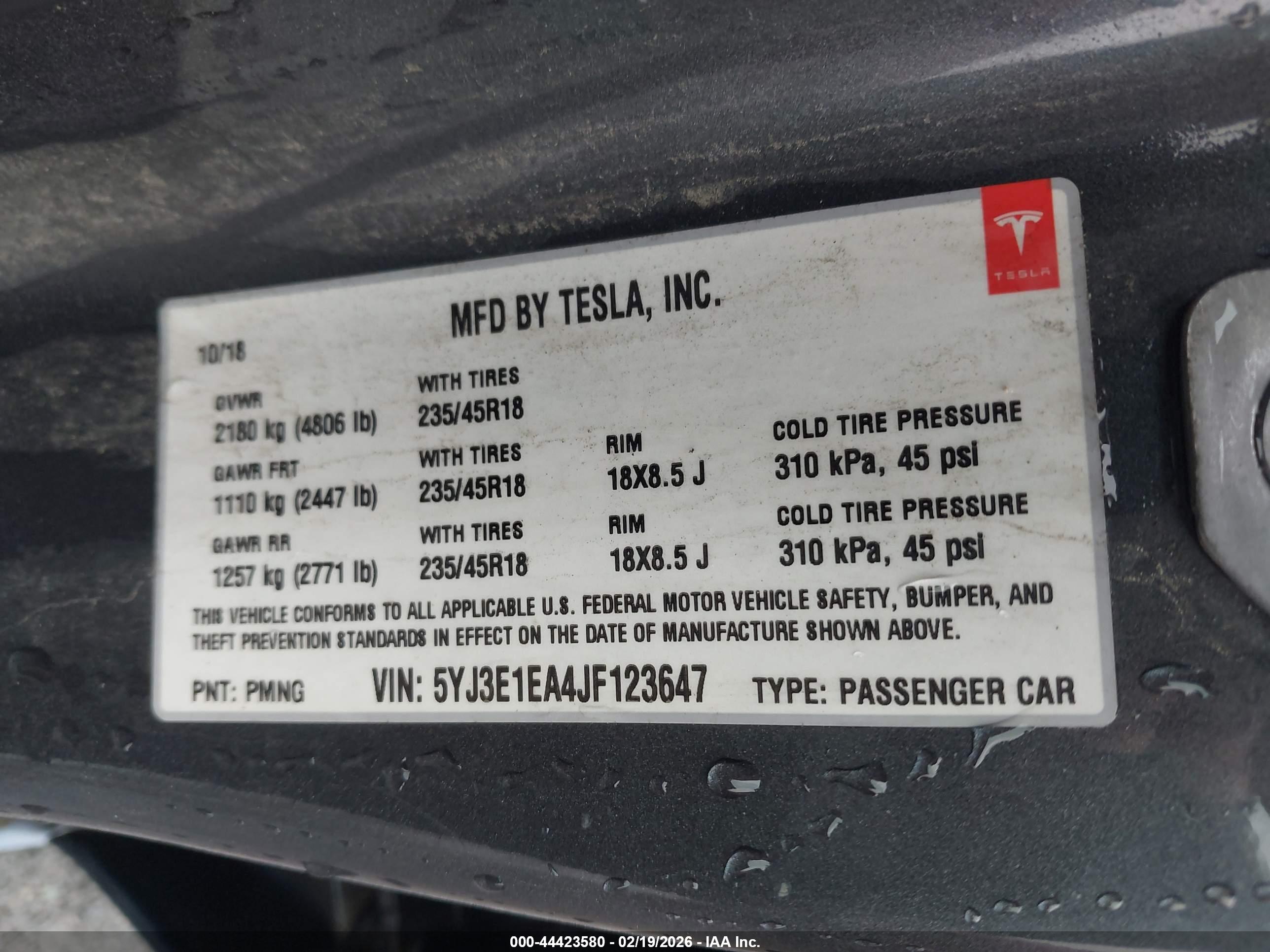TESLA MODEL image 9