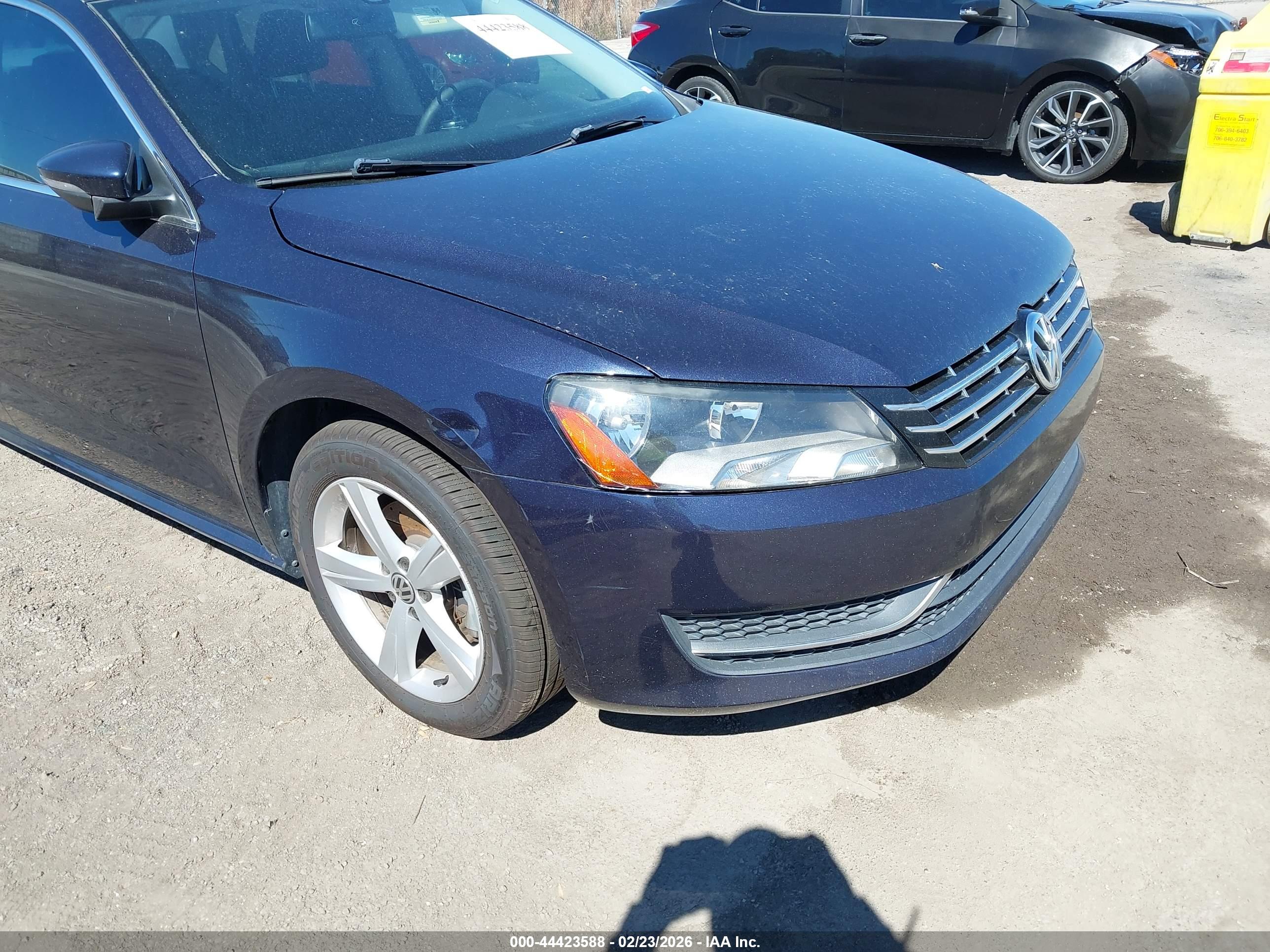 VOLKSWAGEN PASSAT image 6