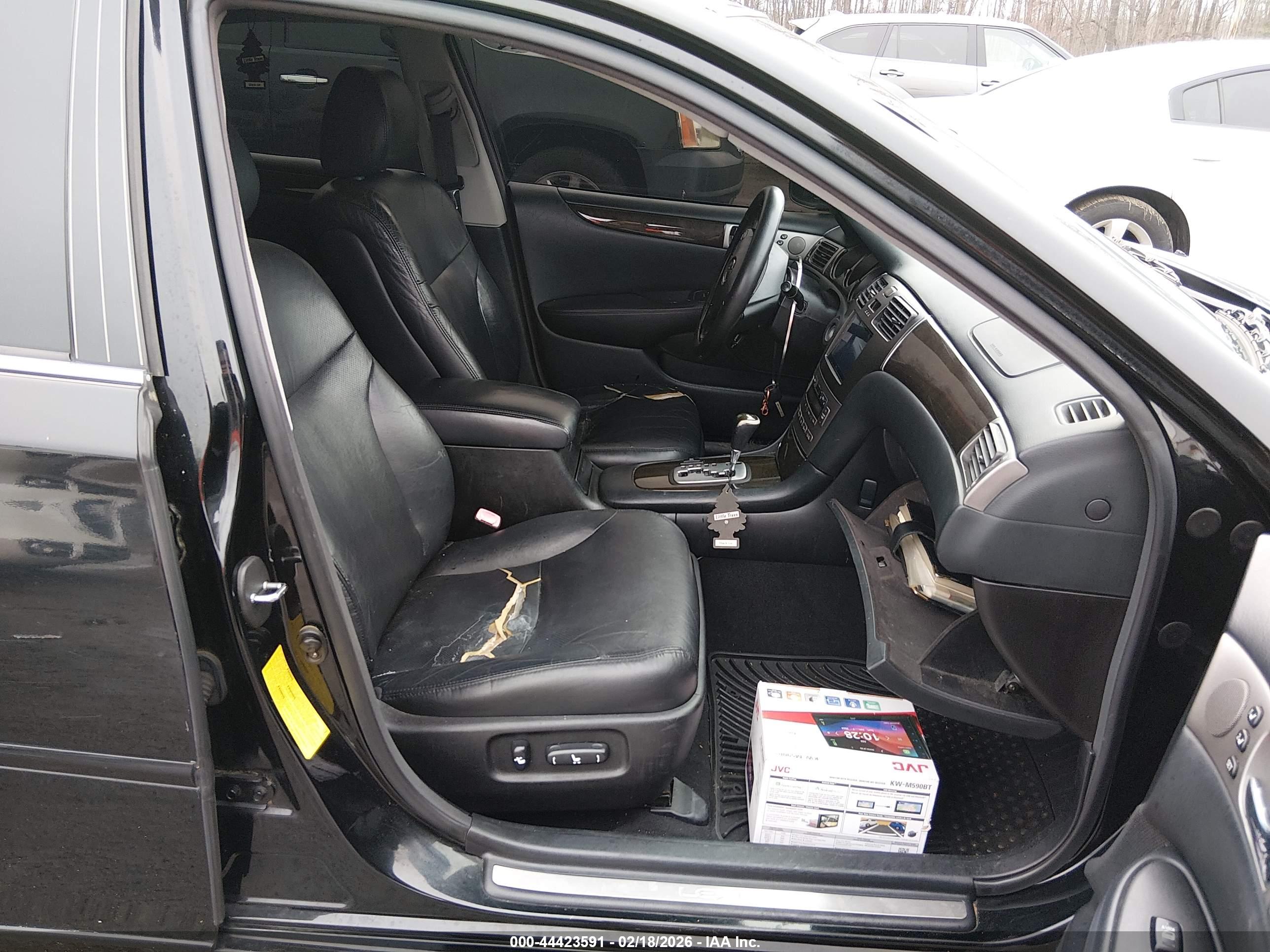 LEXUS ES image 5
