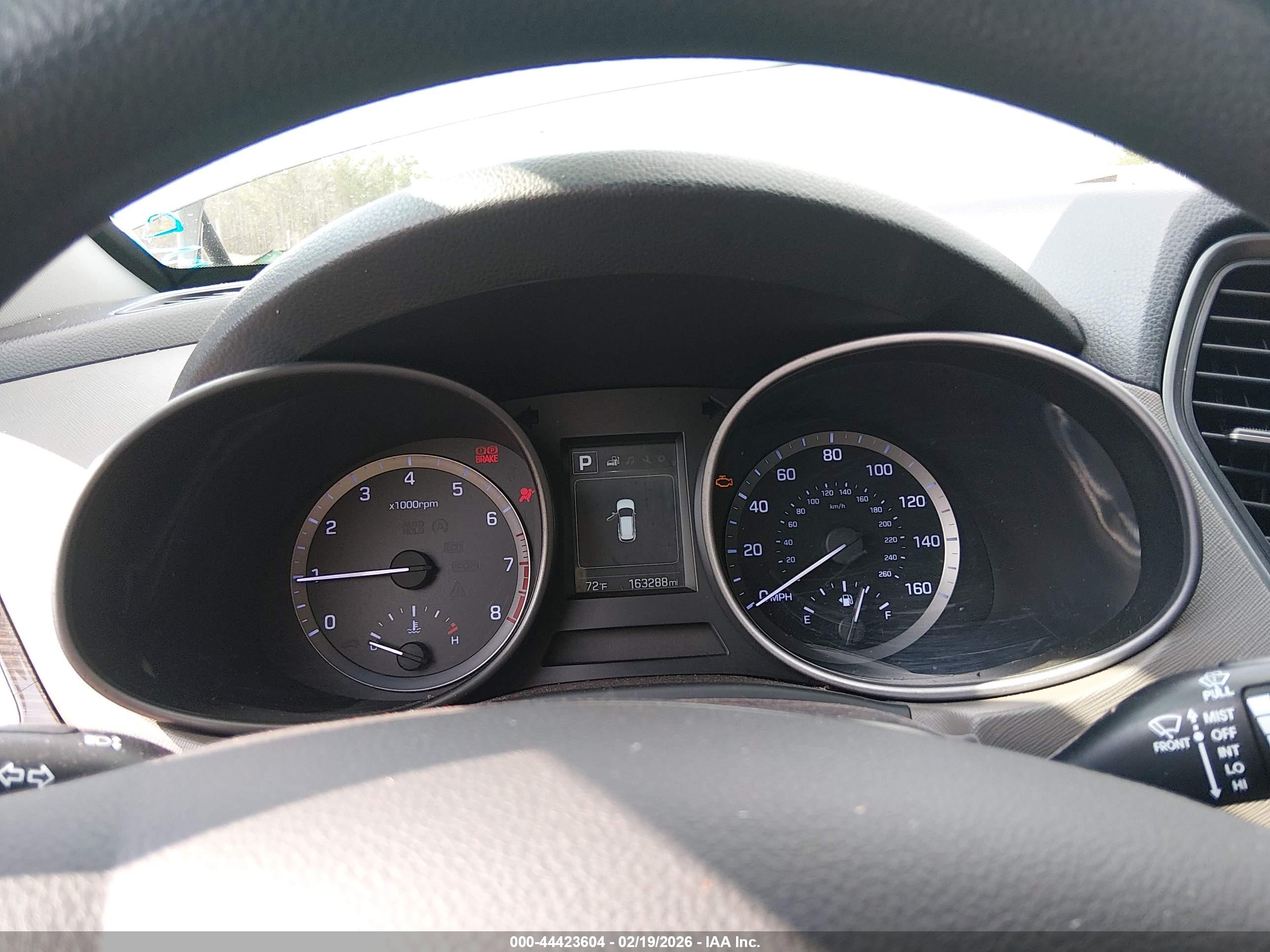 HYUNDAI SANTA image 7