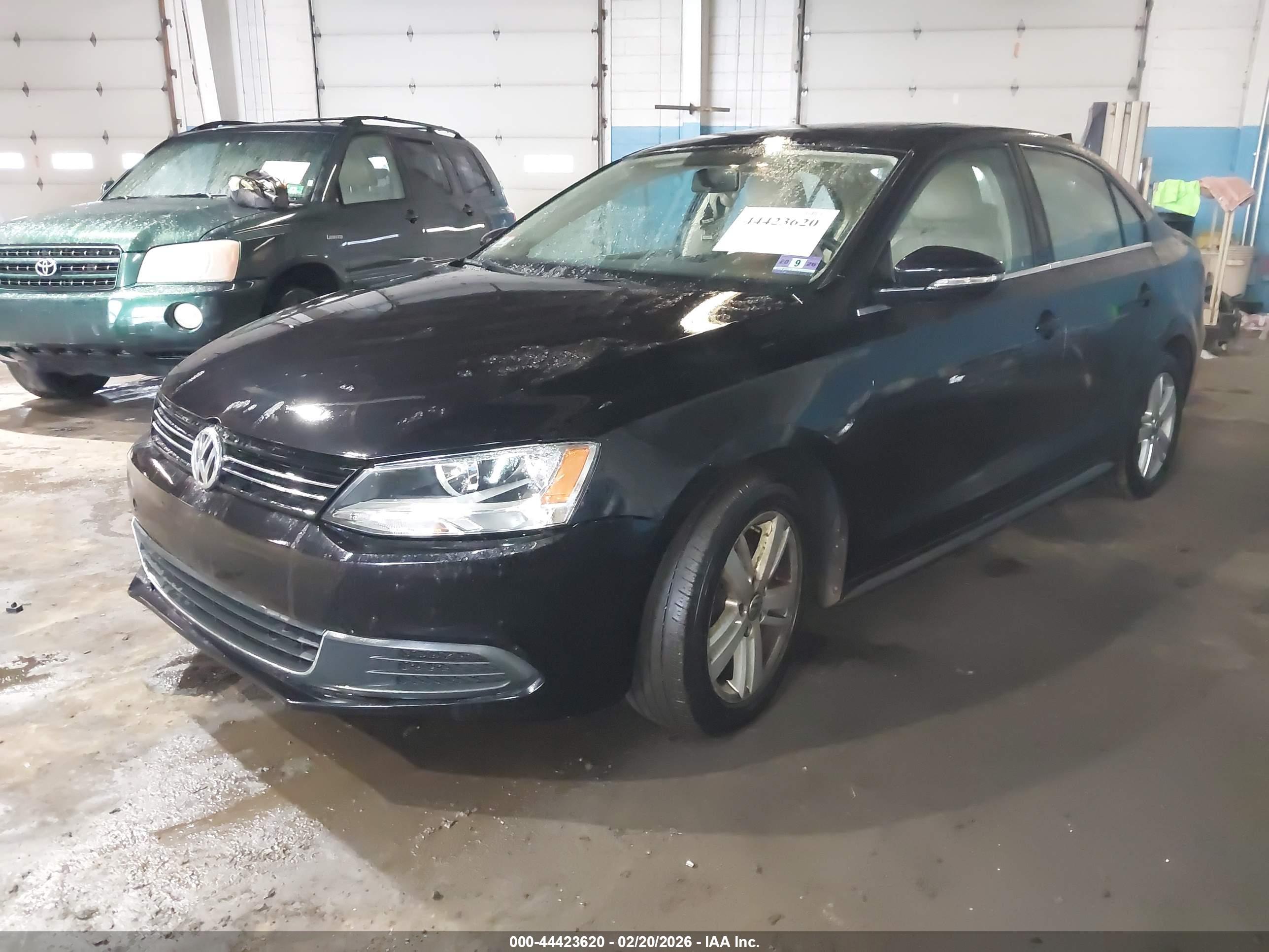 VOLKSWAGEN JETTA image 2
