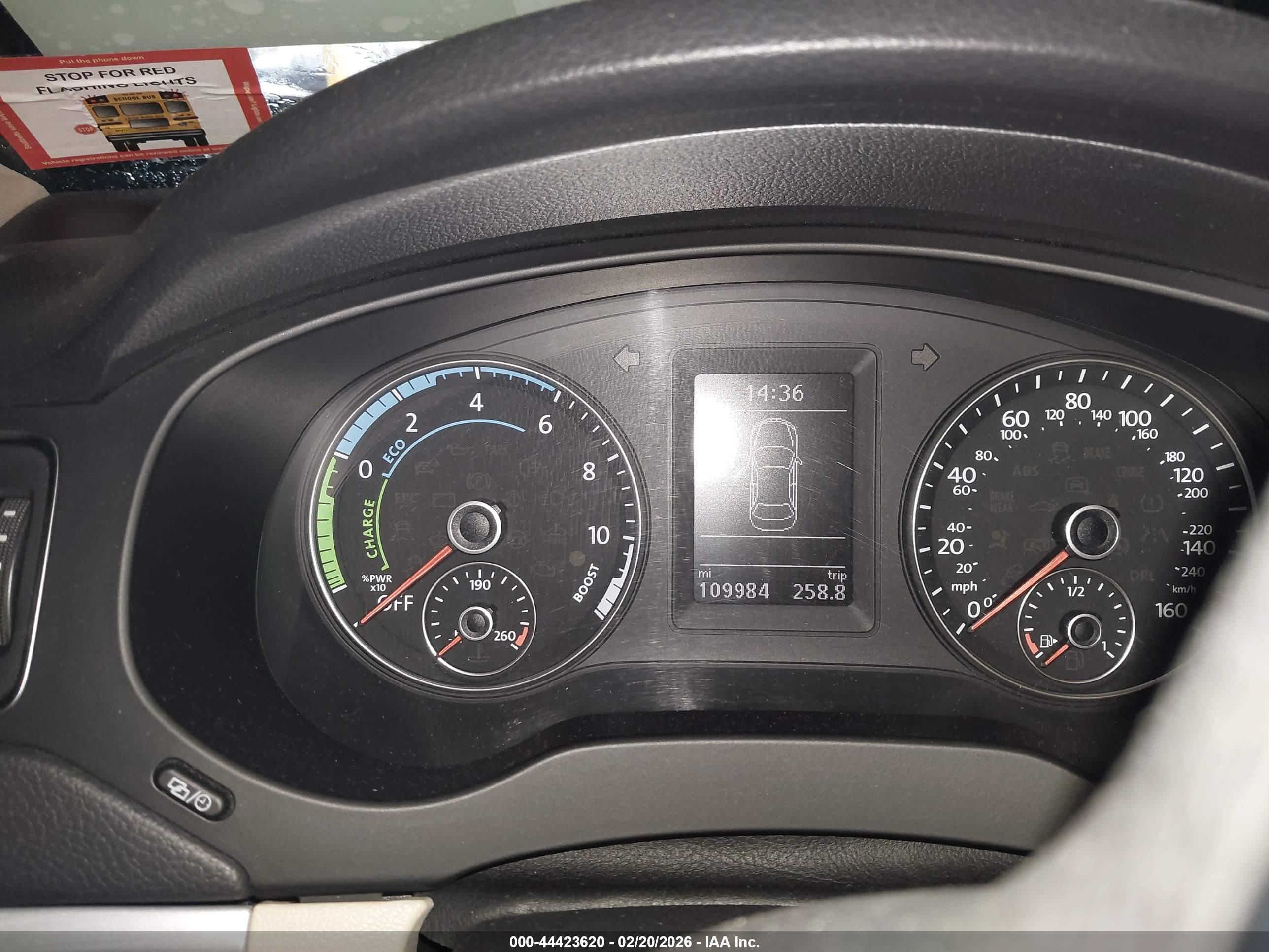 VOLKSWAGEN JETTA image 7