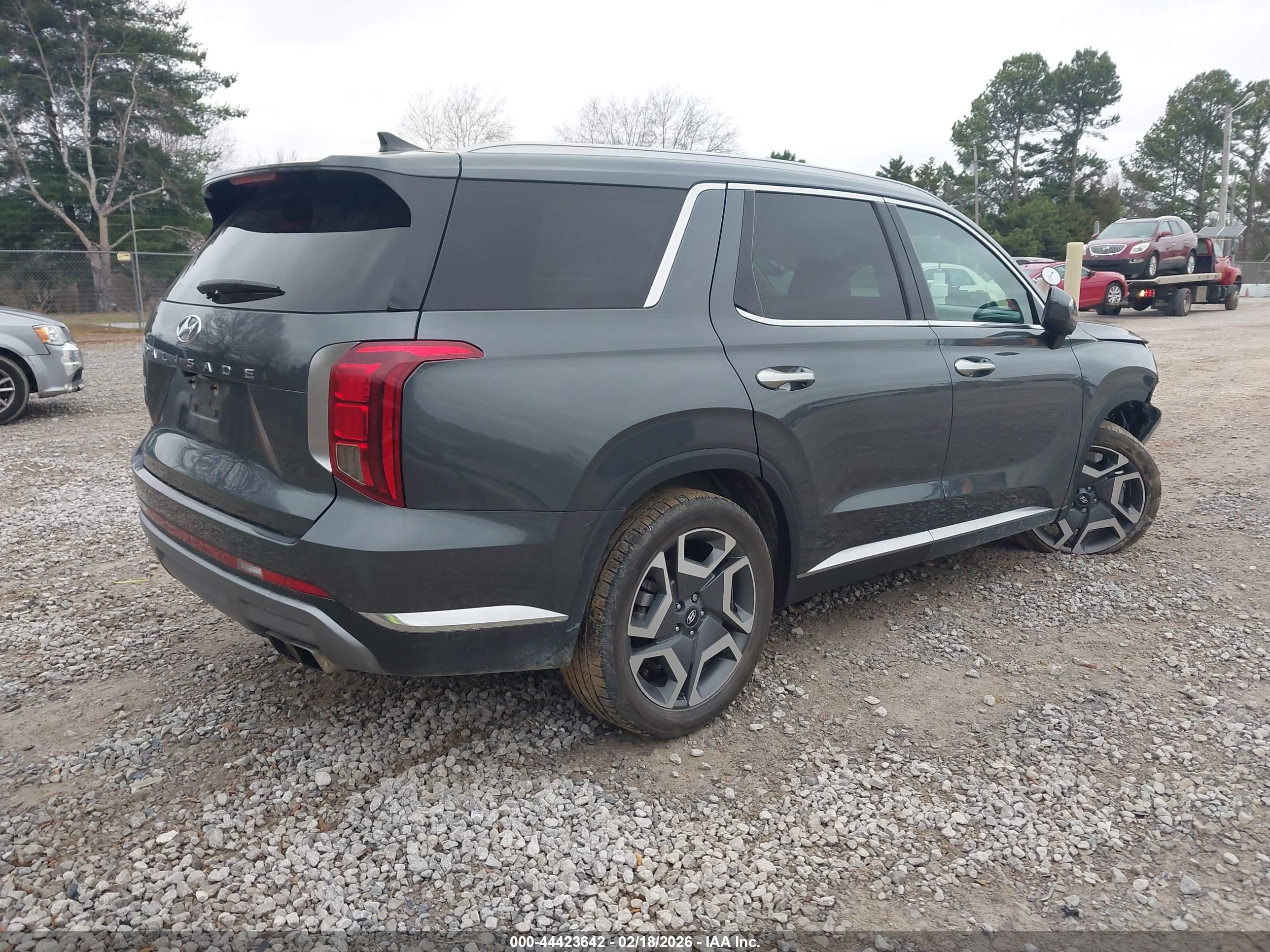 HYUNDAI PALISADE image 4