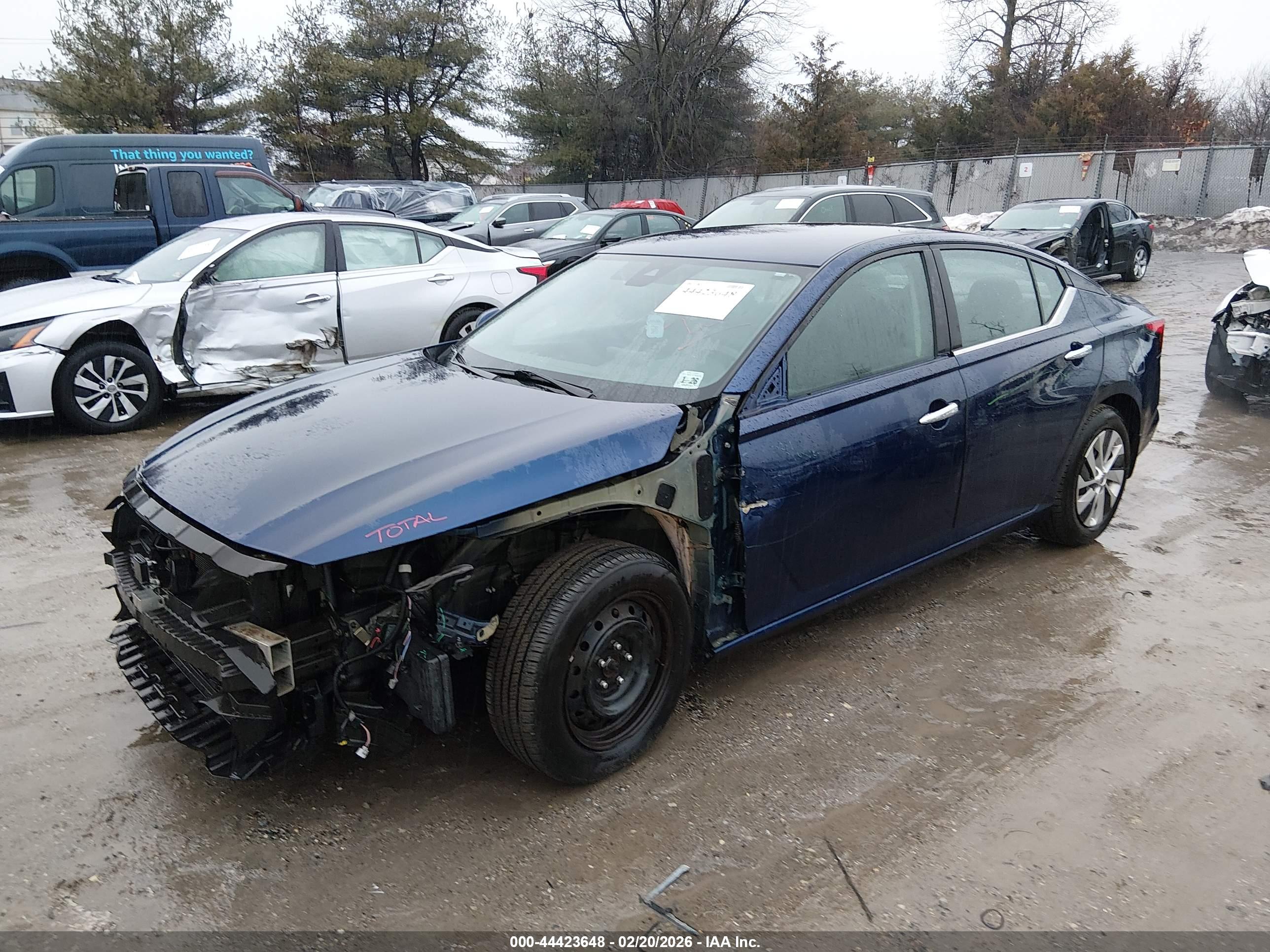 NISSAN ALTIMA image 2