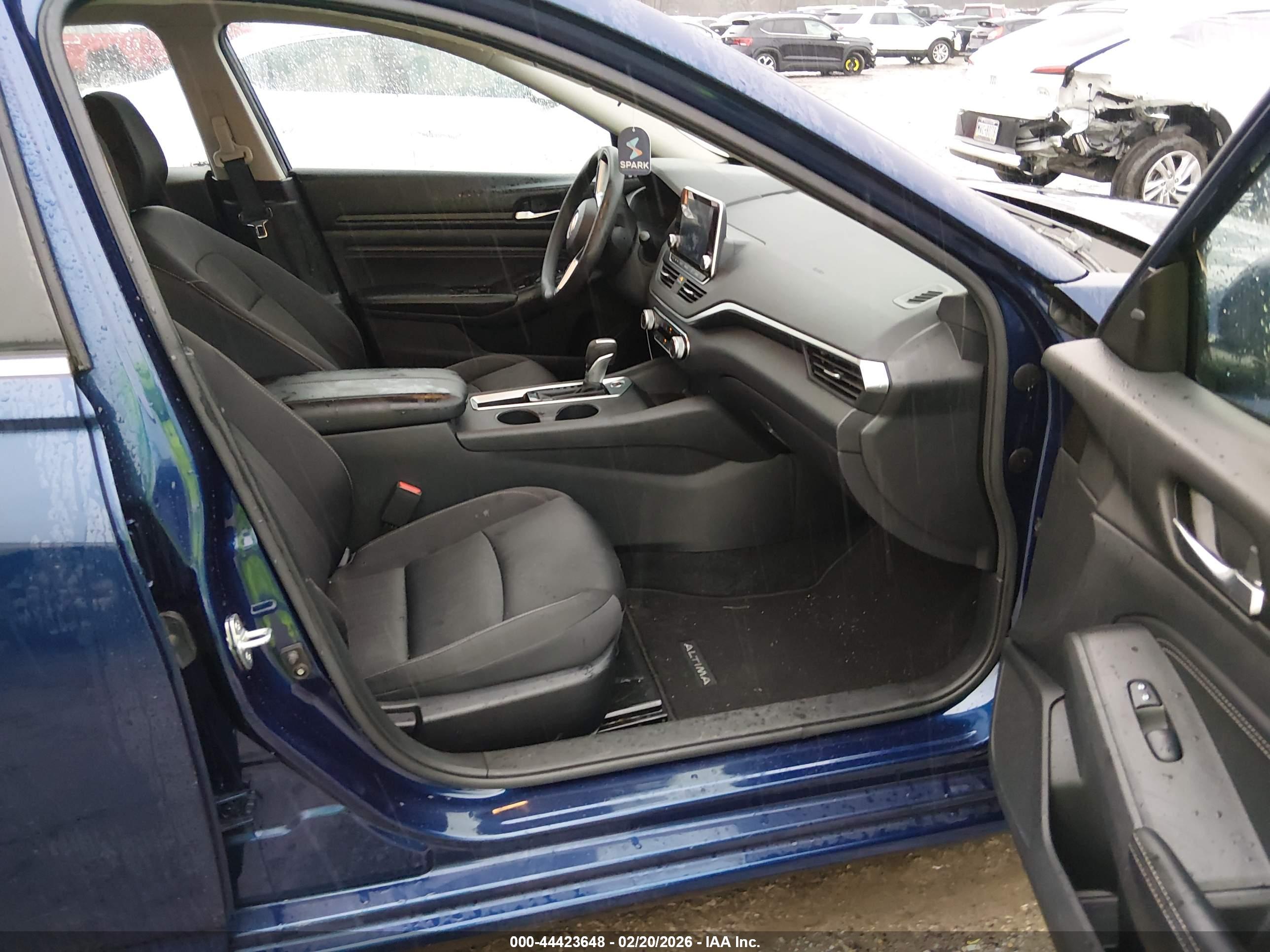 NISSAN ALTIMA image 5