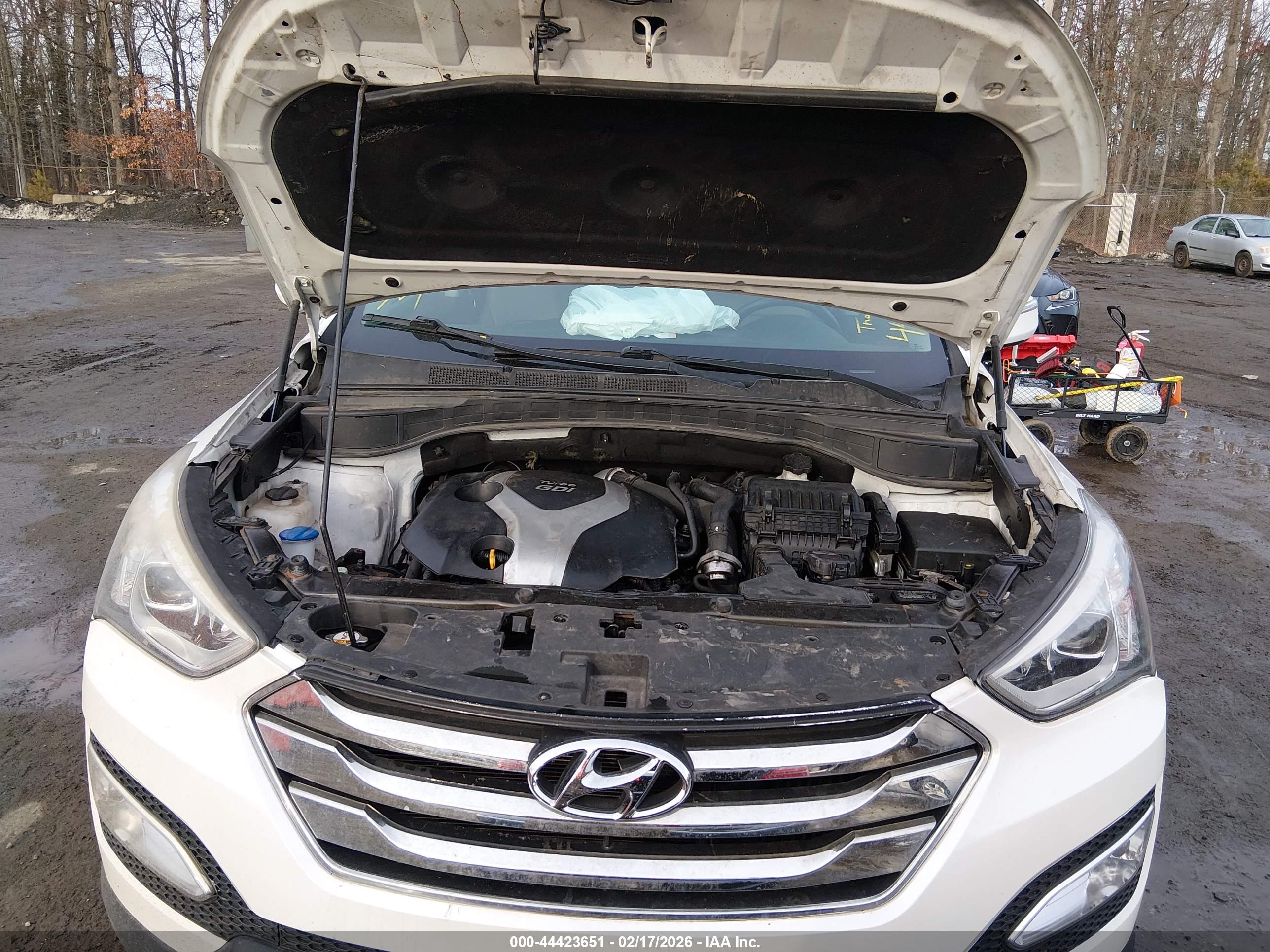 HYUNDAI SANTA image 10