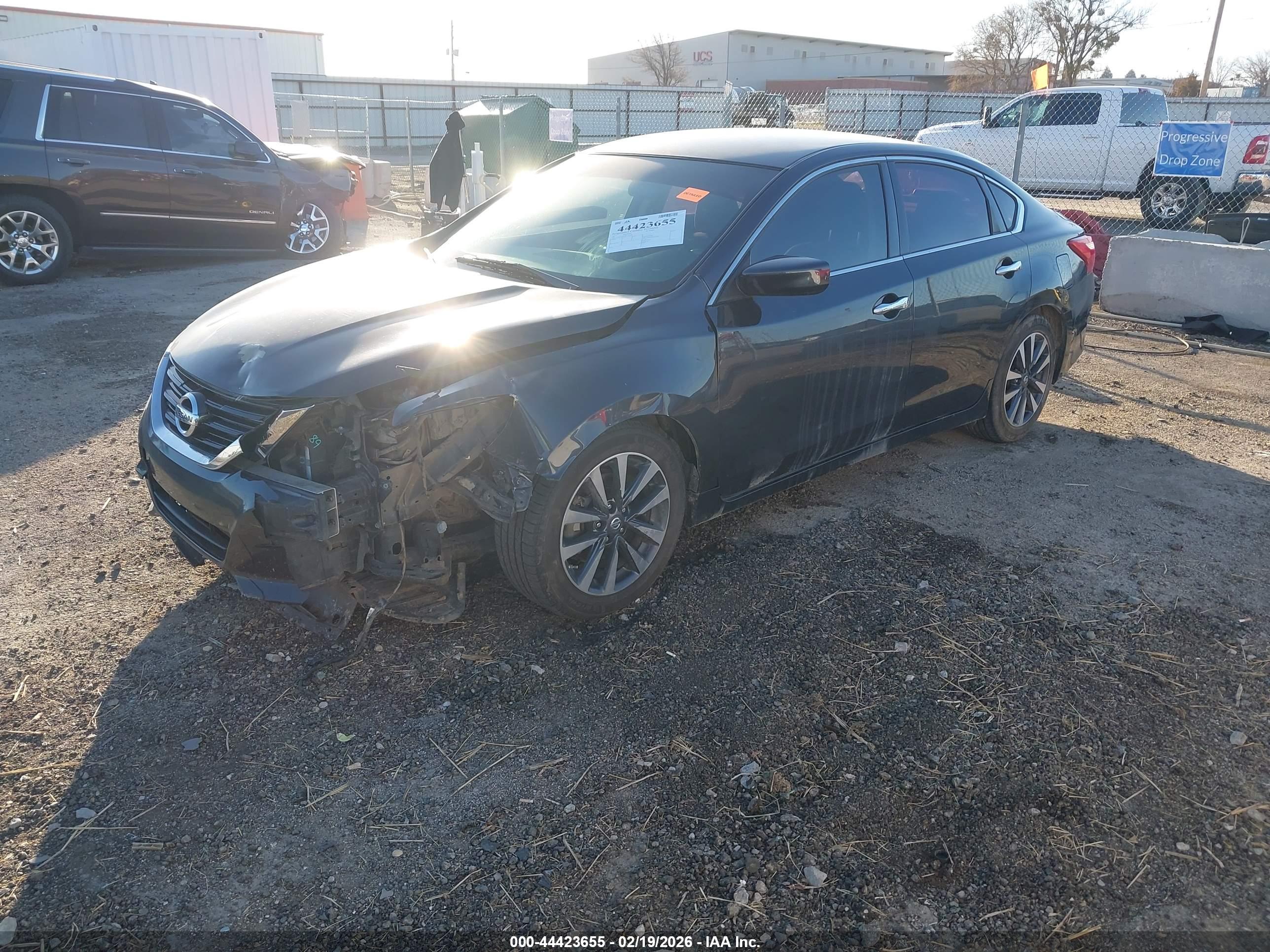 NISSAN ALTIMA image 2