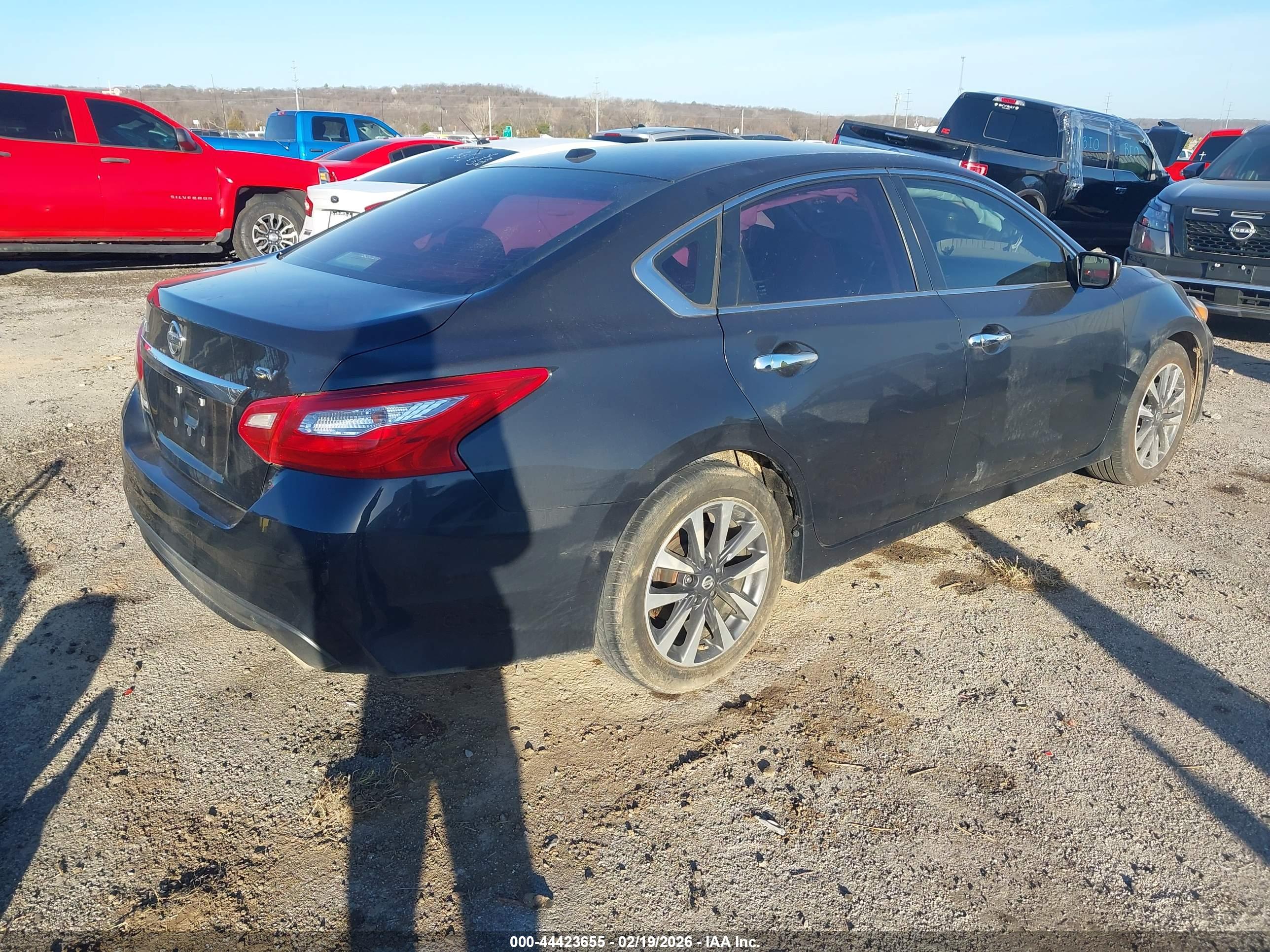 NISSAN ALTIMA image 4