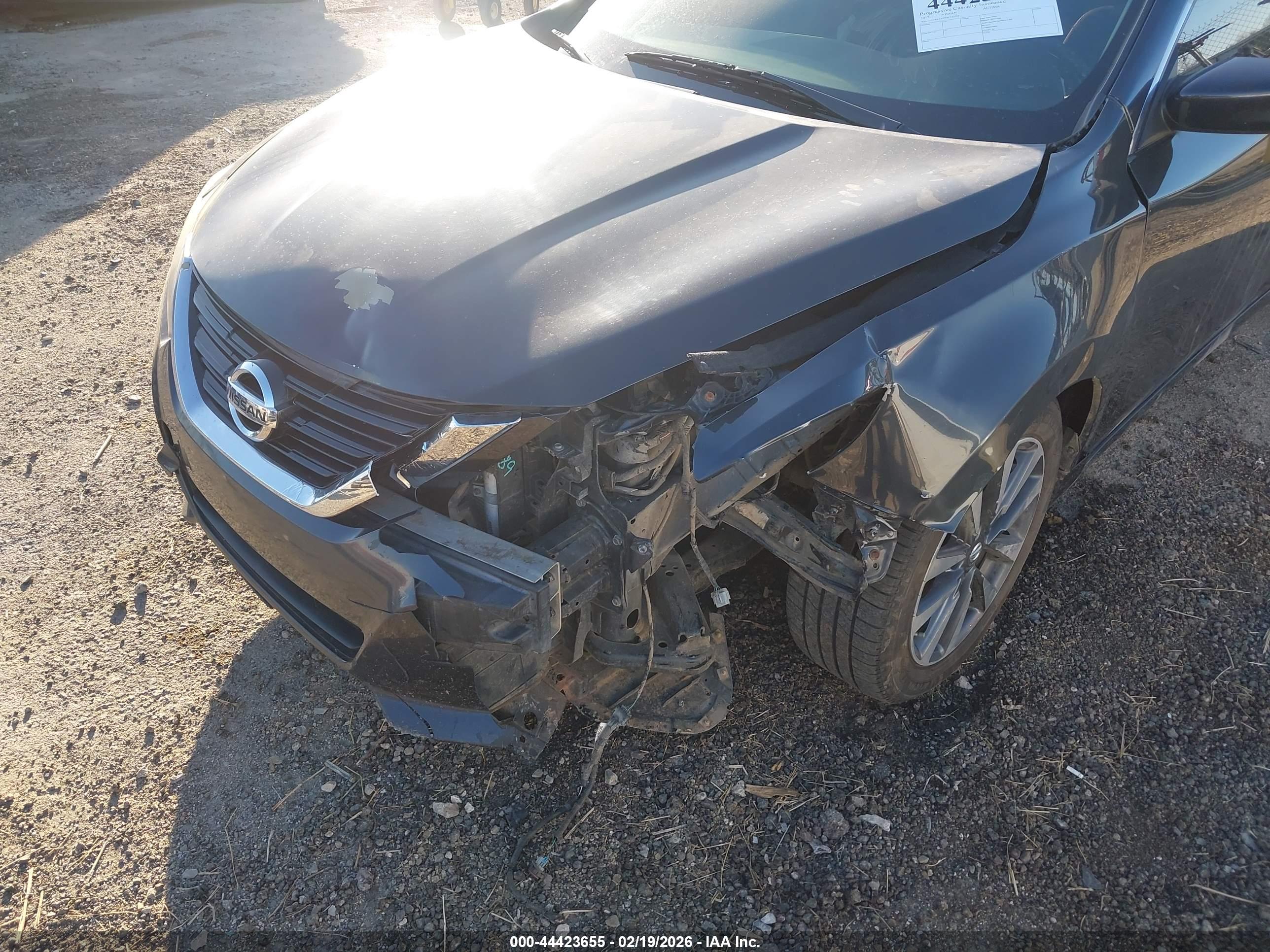 NISSAN ALTIMA image 6