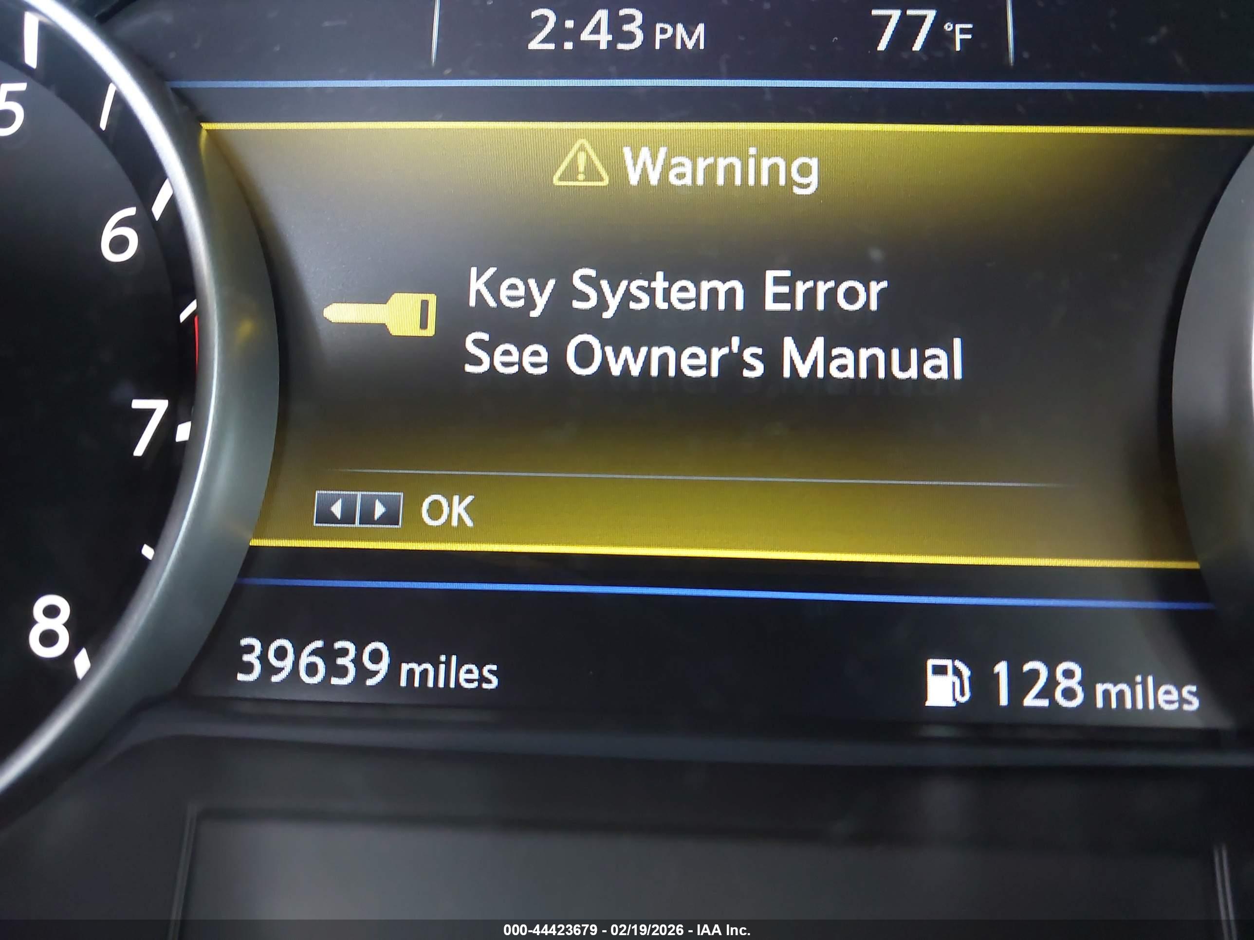 NISSAN MAXIMA image 7