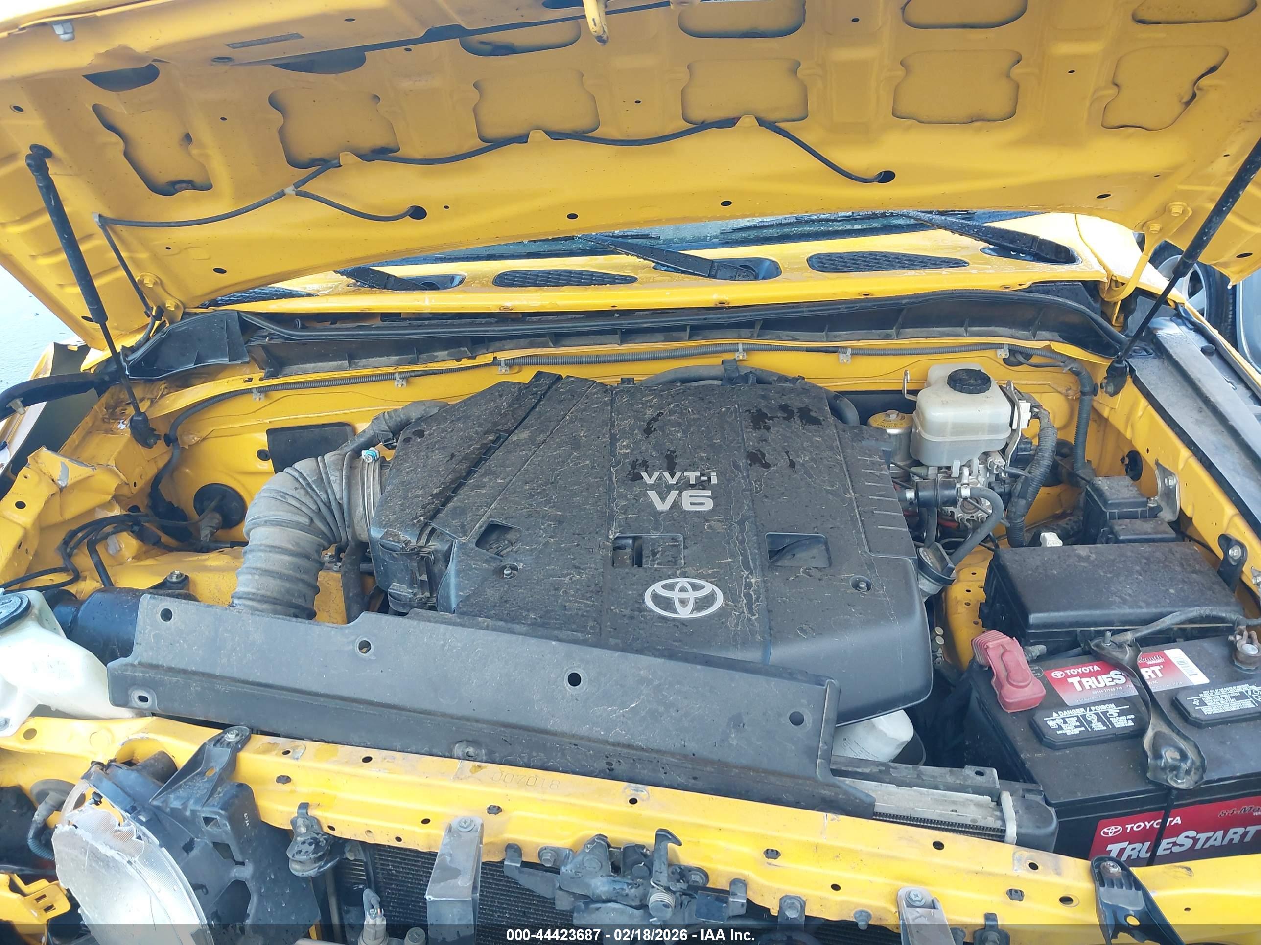 TOYOTA FJ image 10