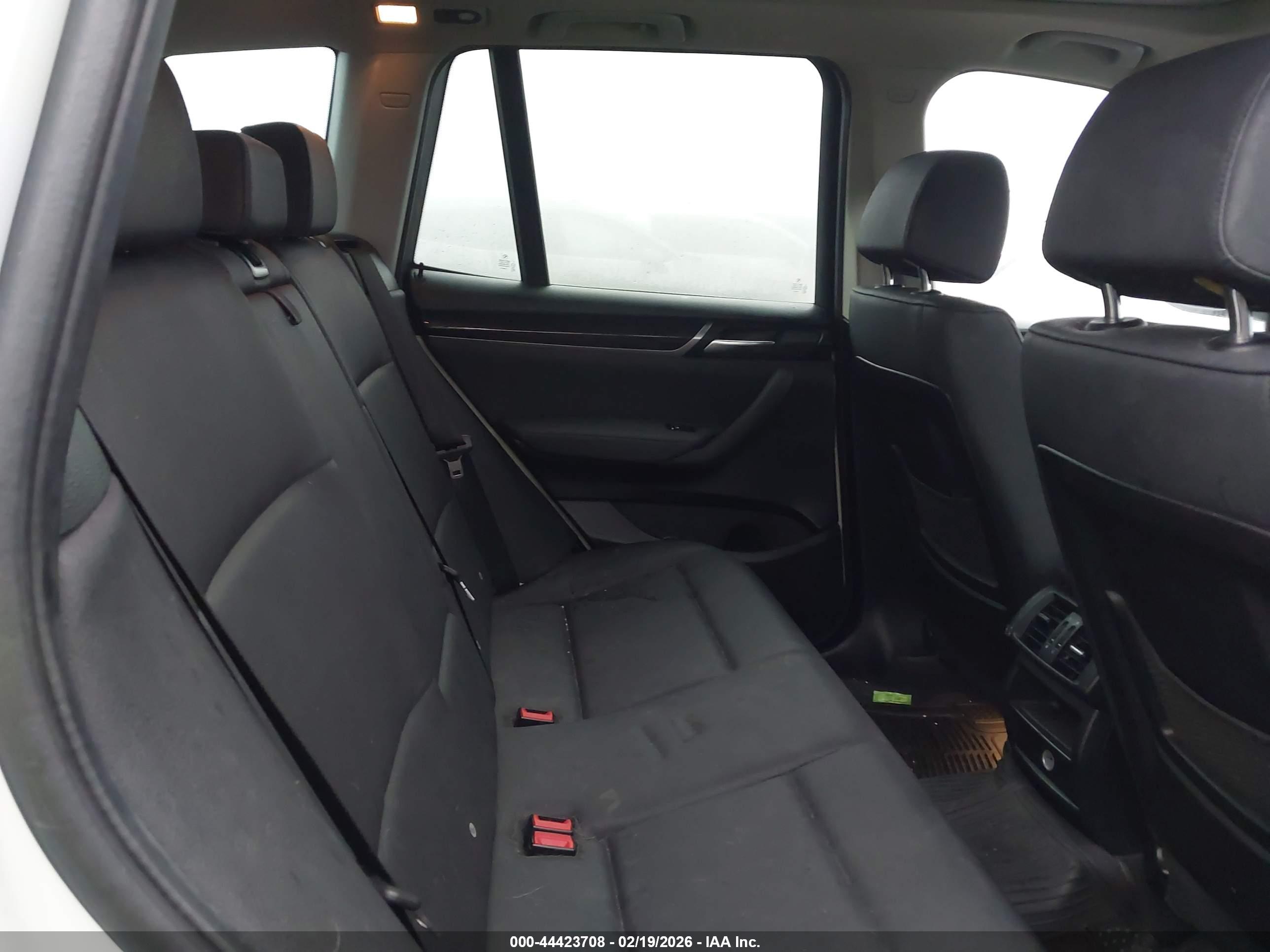 BMW X3 image 8