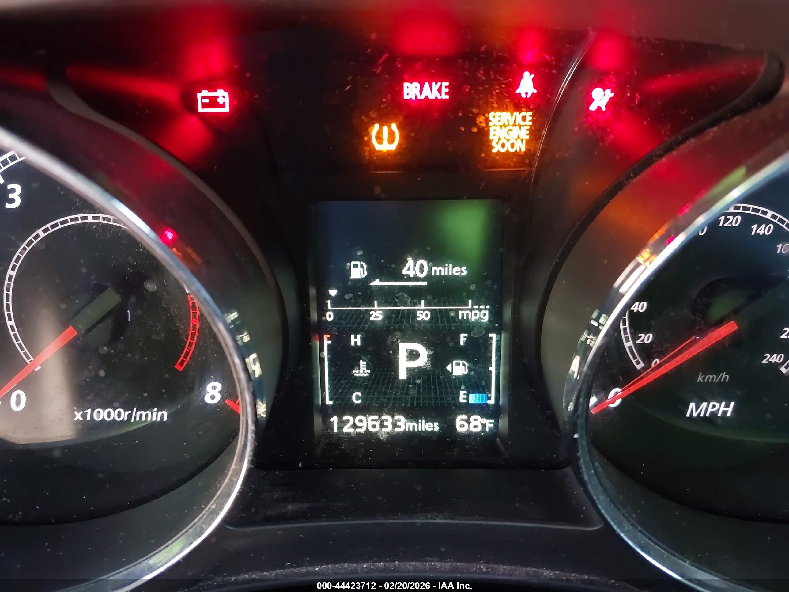 MITSUBISHI OUTLANDER image 7