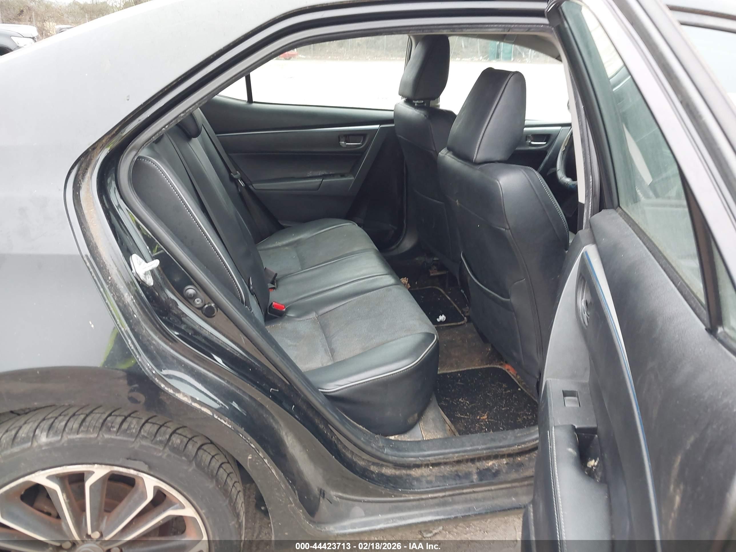 TOYOTA COROLLA image 8