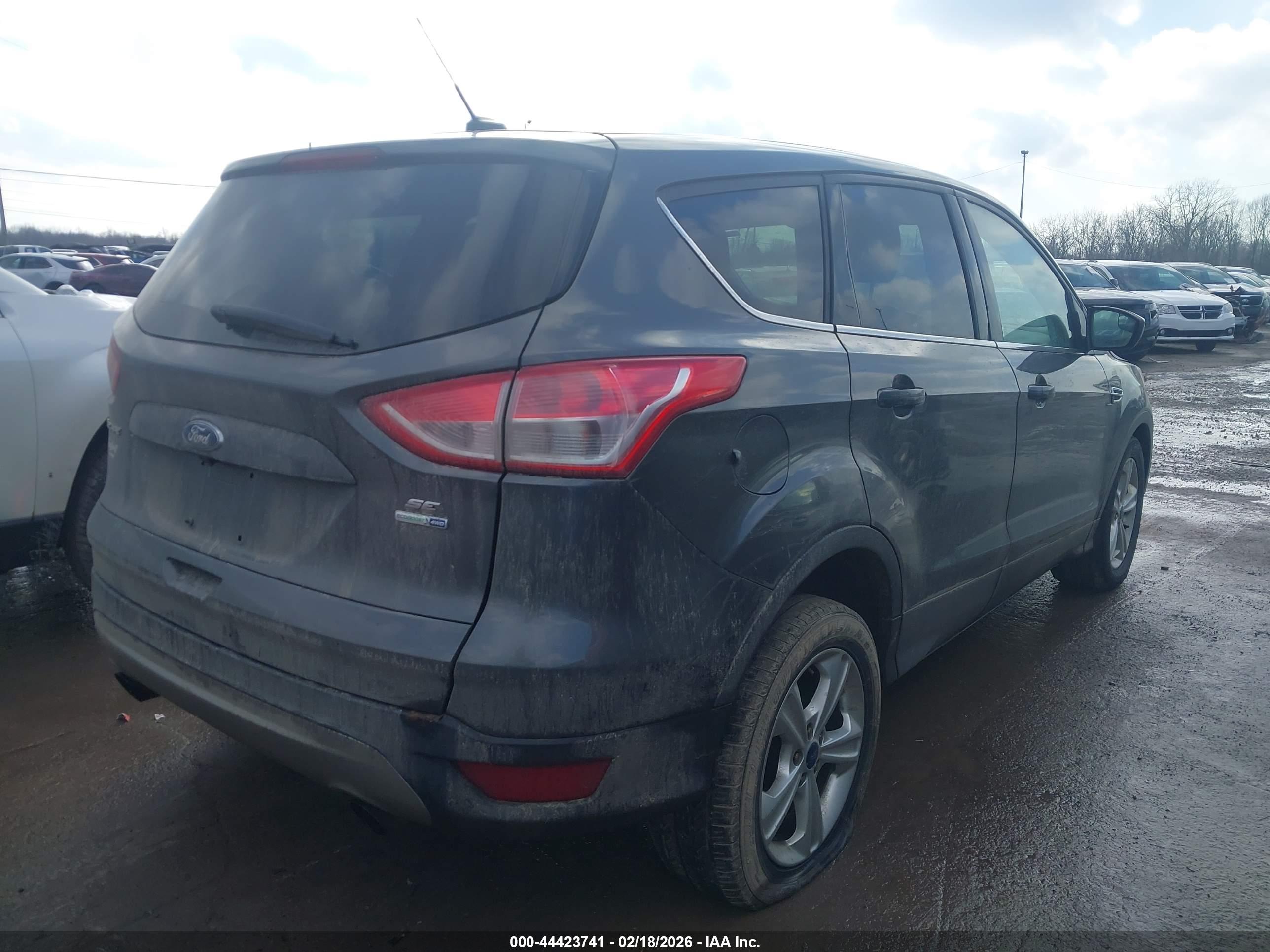 FORD ESCAPE image 4