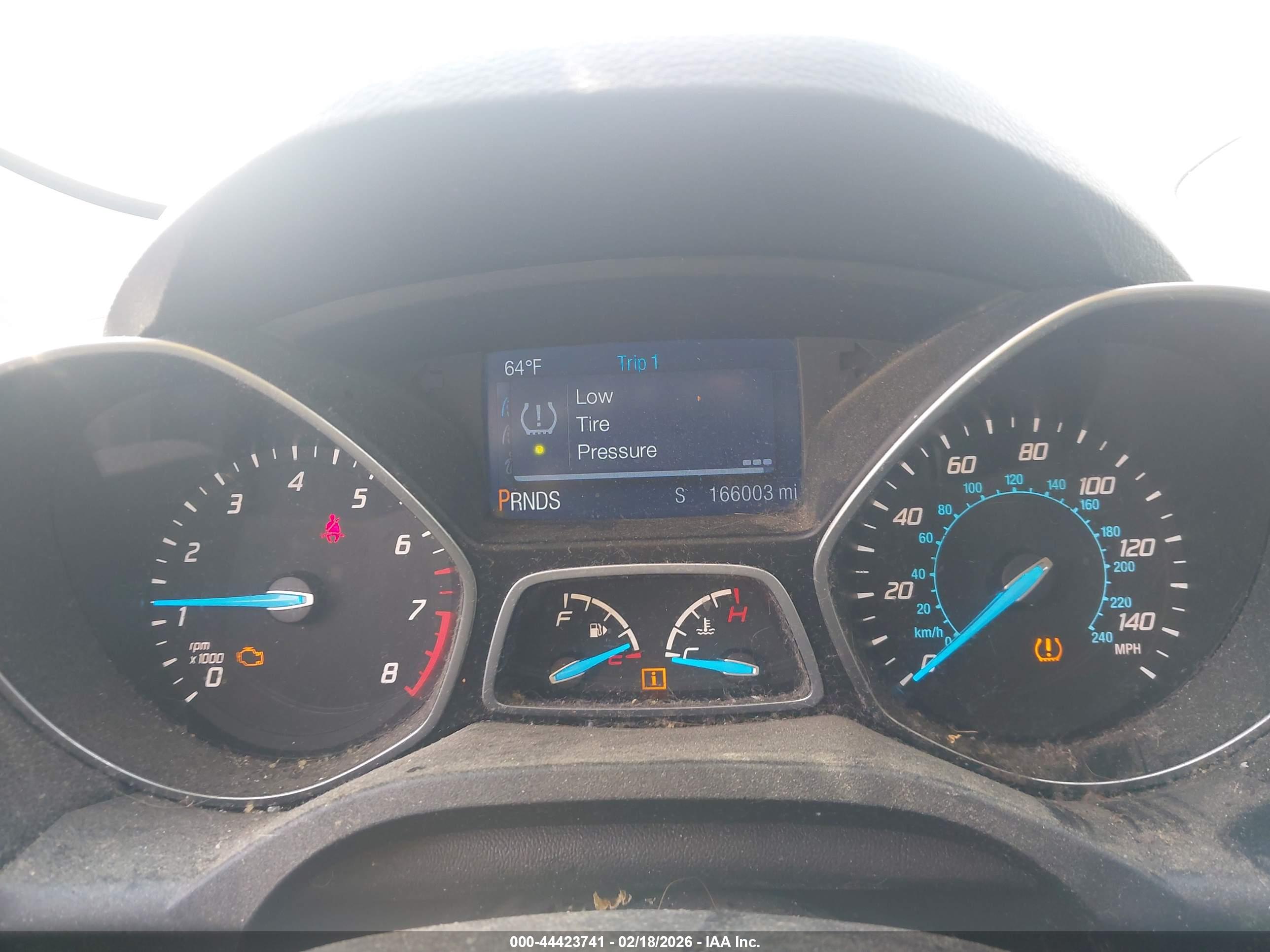 FORD ESCAPE image 7
