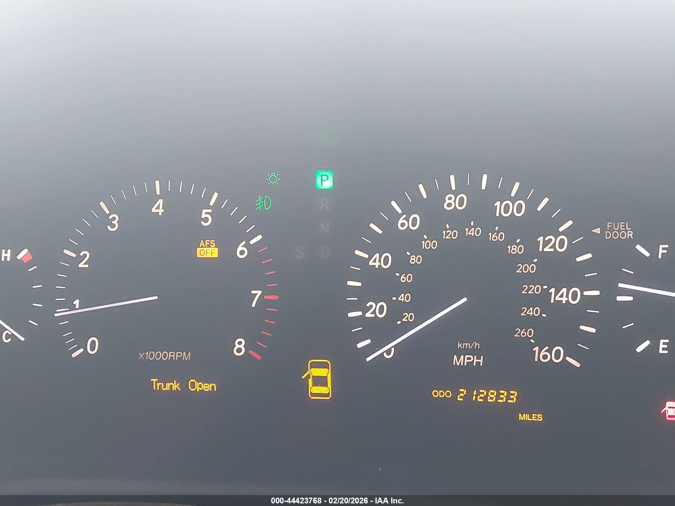 LEXUS LS image 7