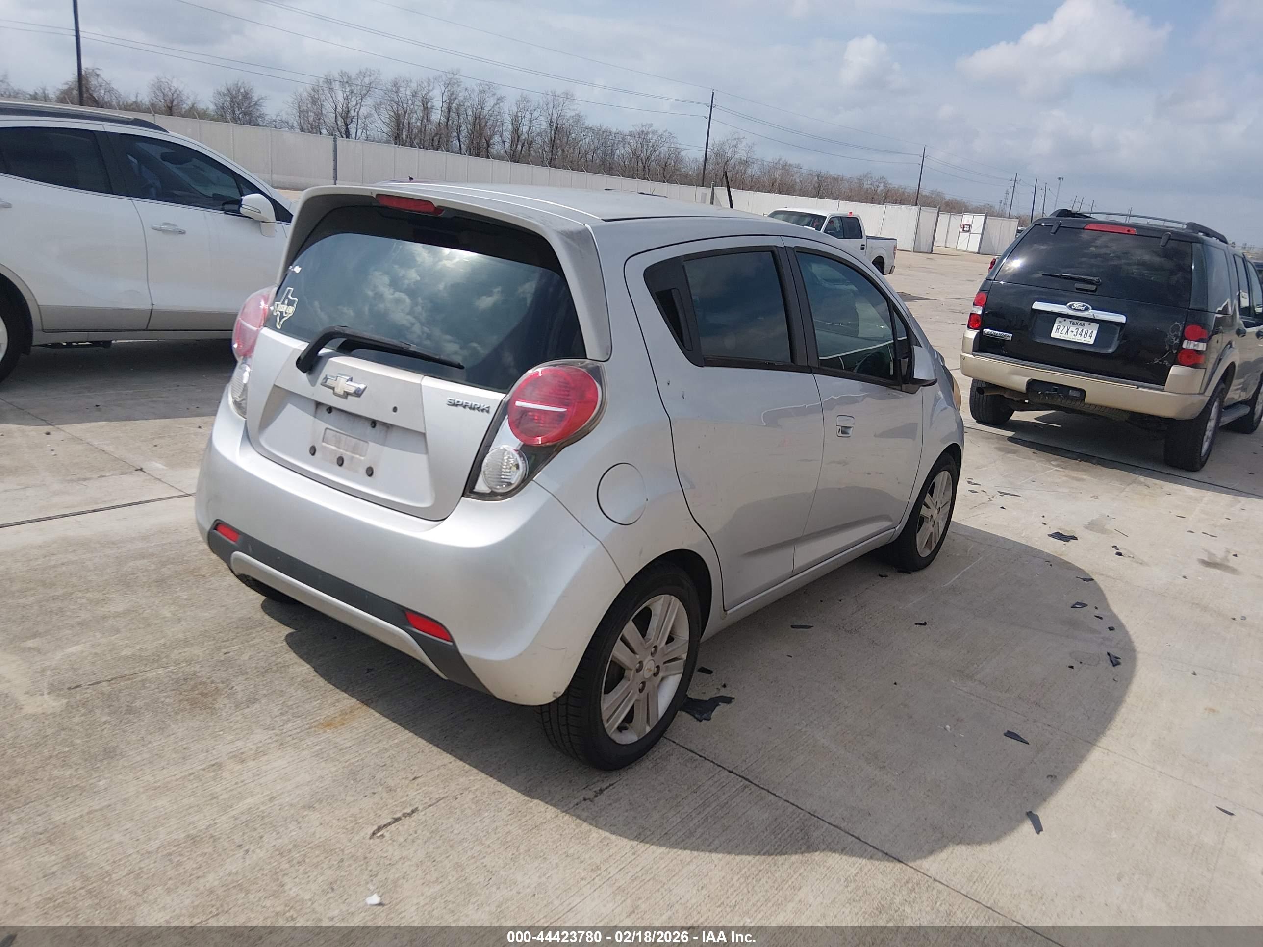 CHEVROLET SPARK image 4