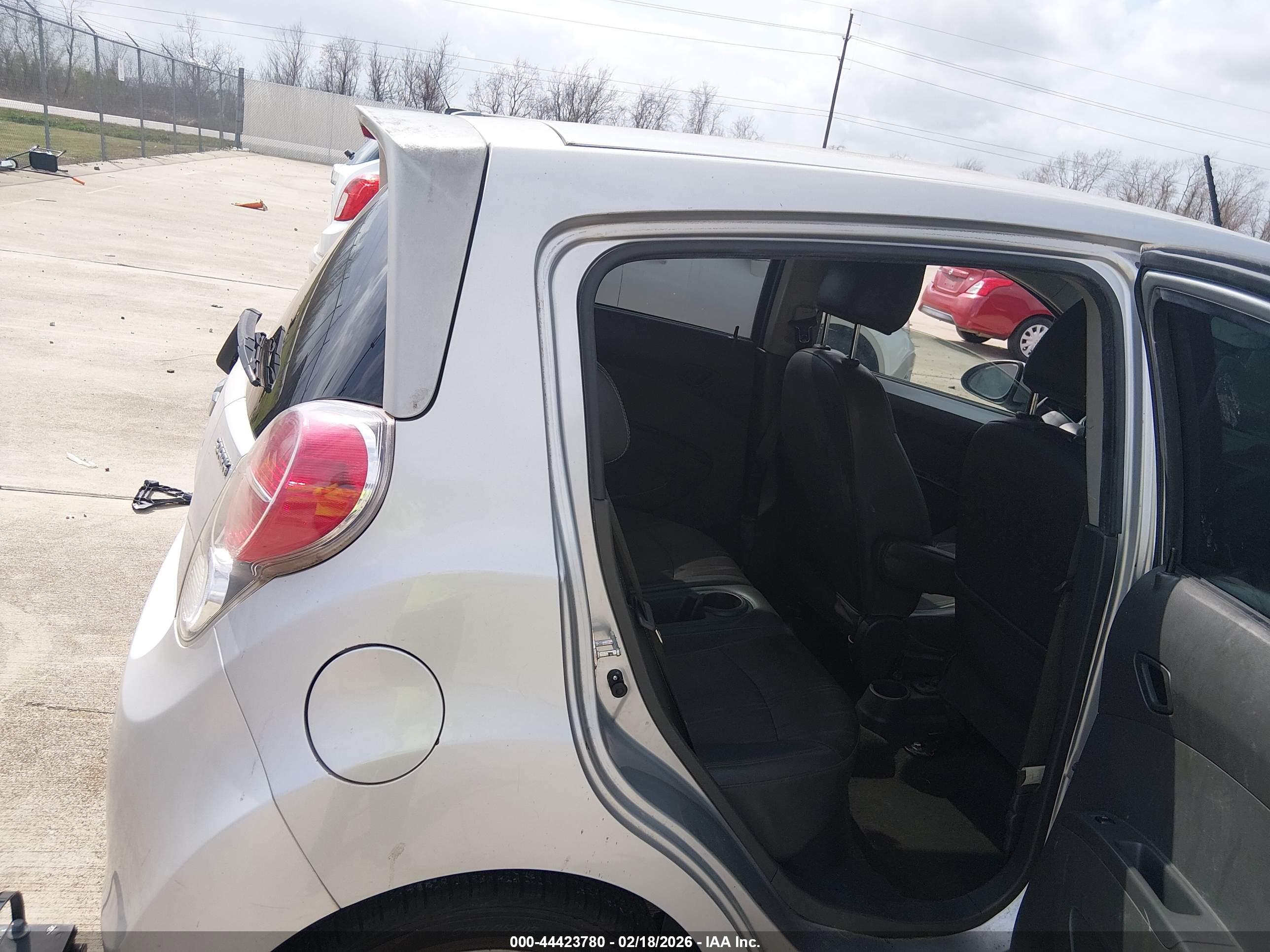 CHEVROLET SPARK image 8