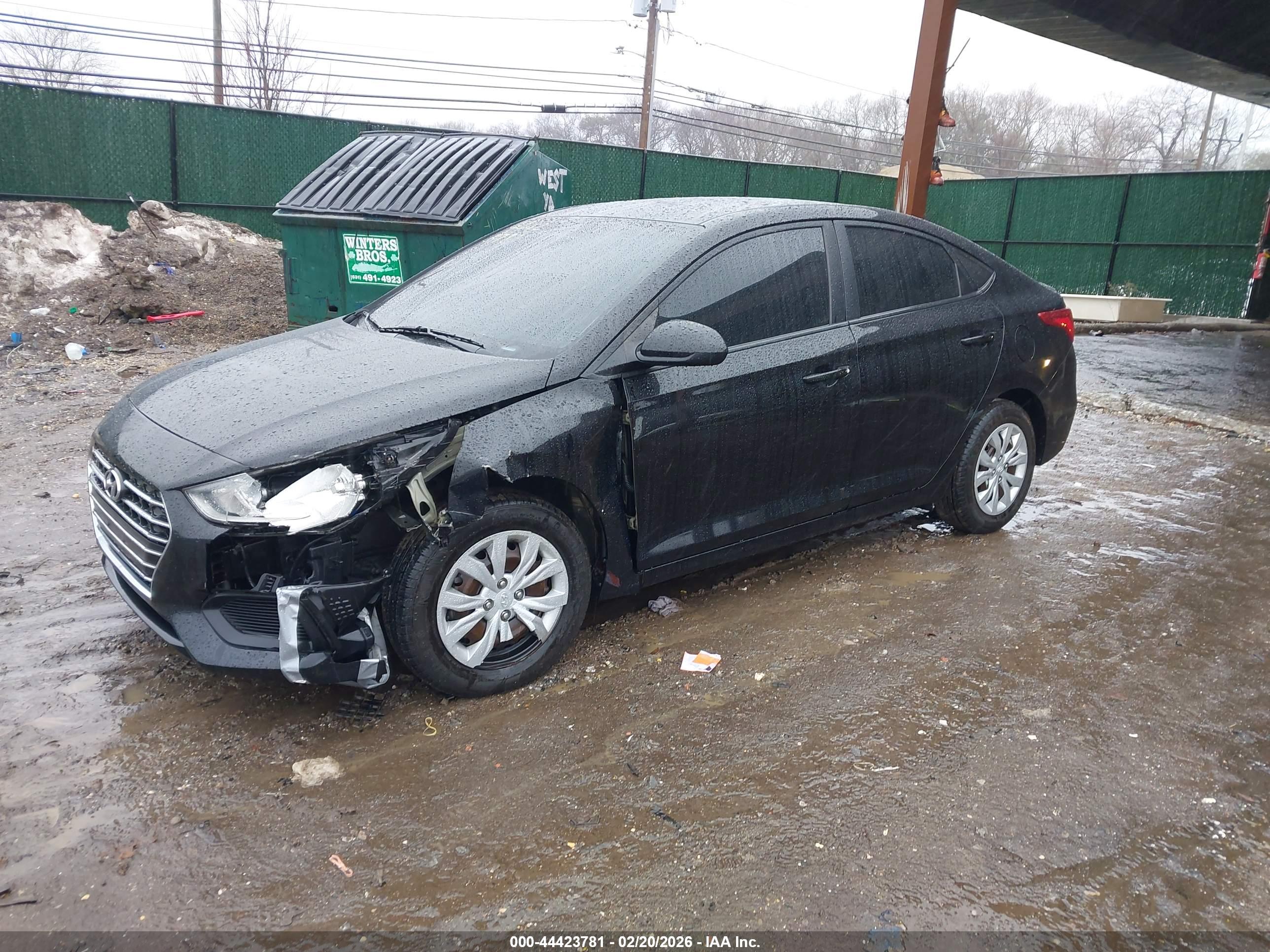 HYUNDAI ACCENT image 2