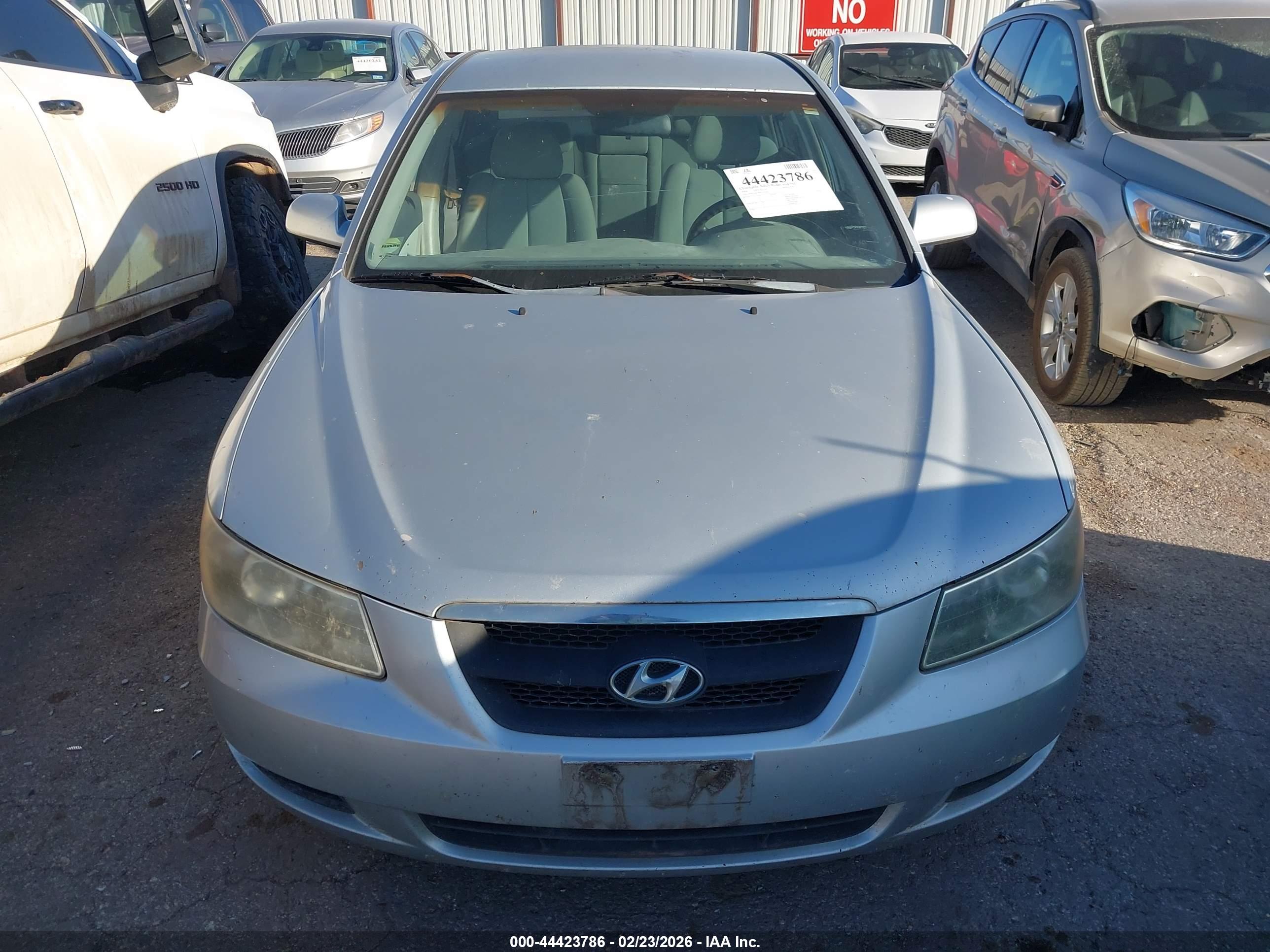 HYUNDAI SONATA image 6