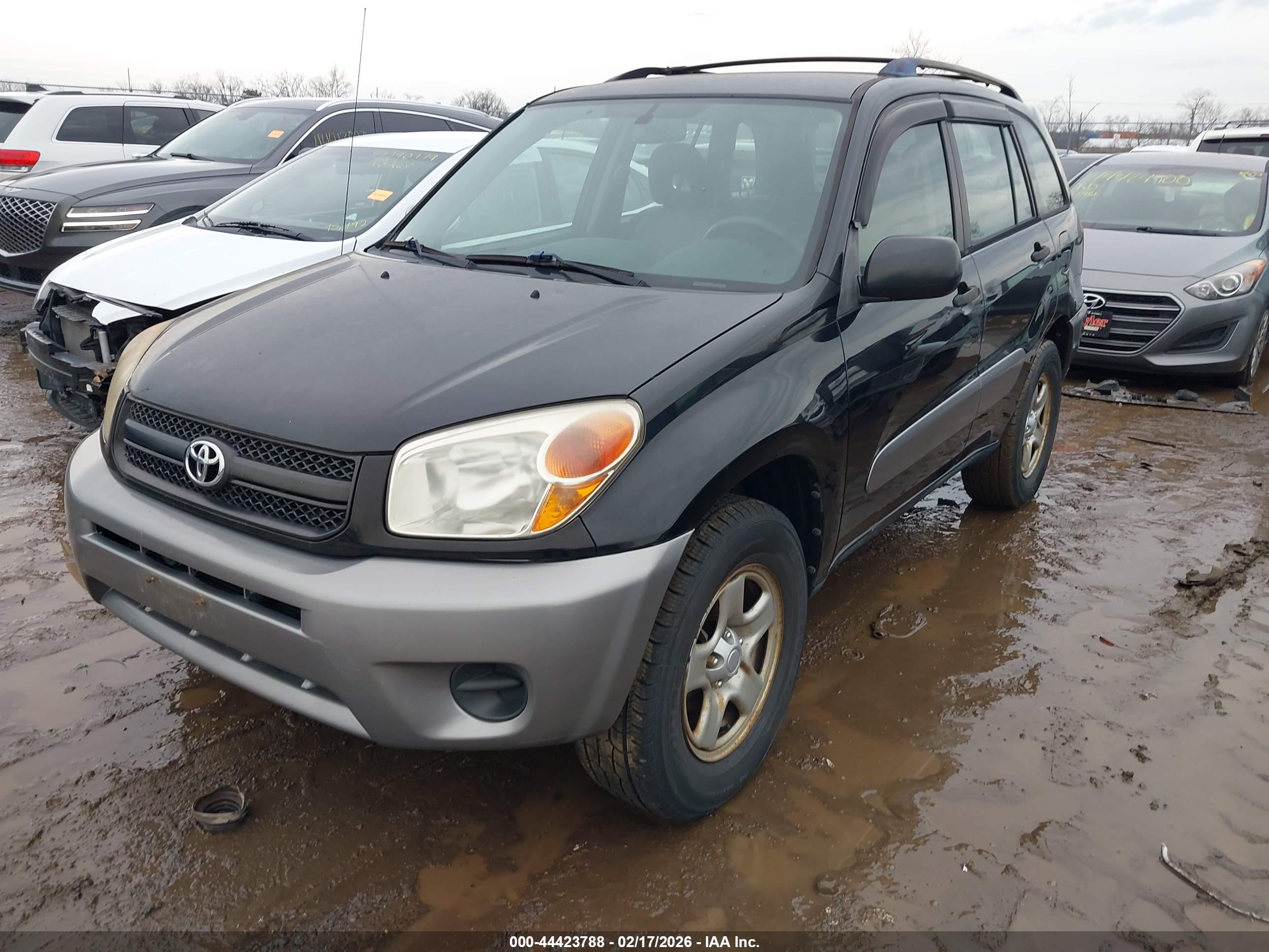 TOYOTA RAV4 image 2
