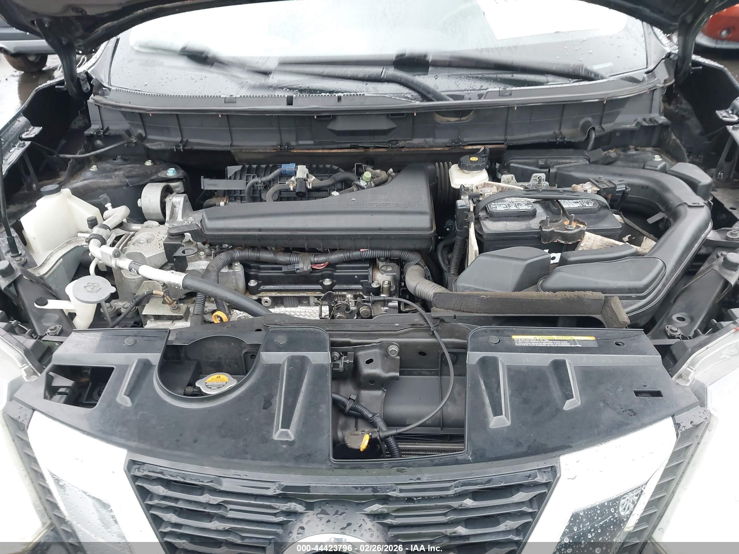 NISSAN ROGUE image 10