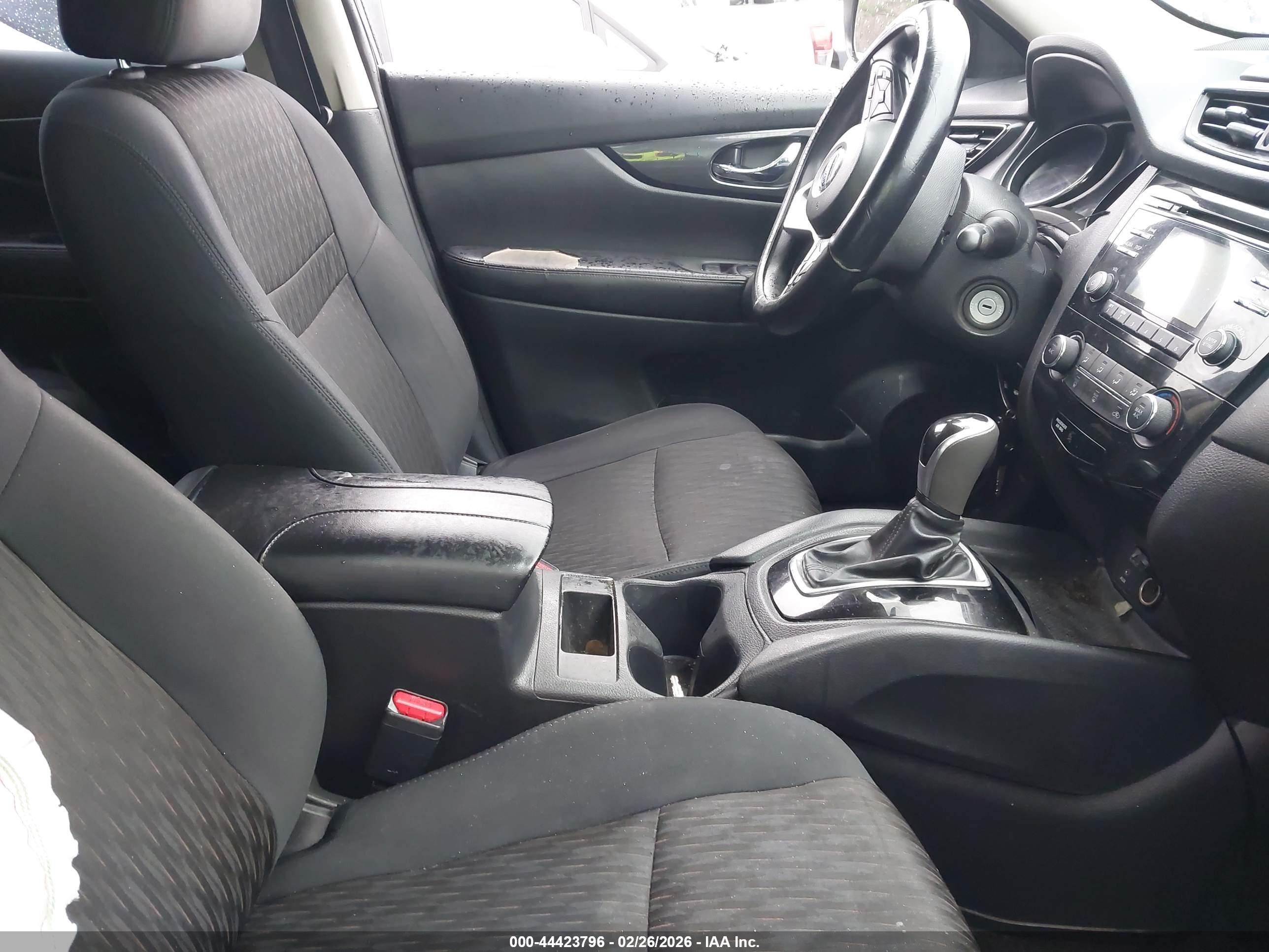 NISSAN ROGUE image 5